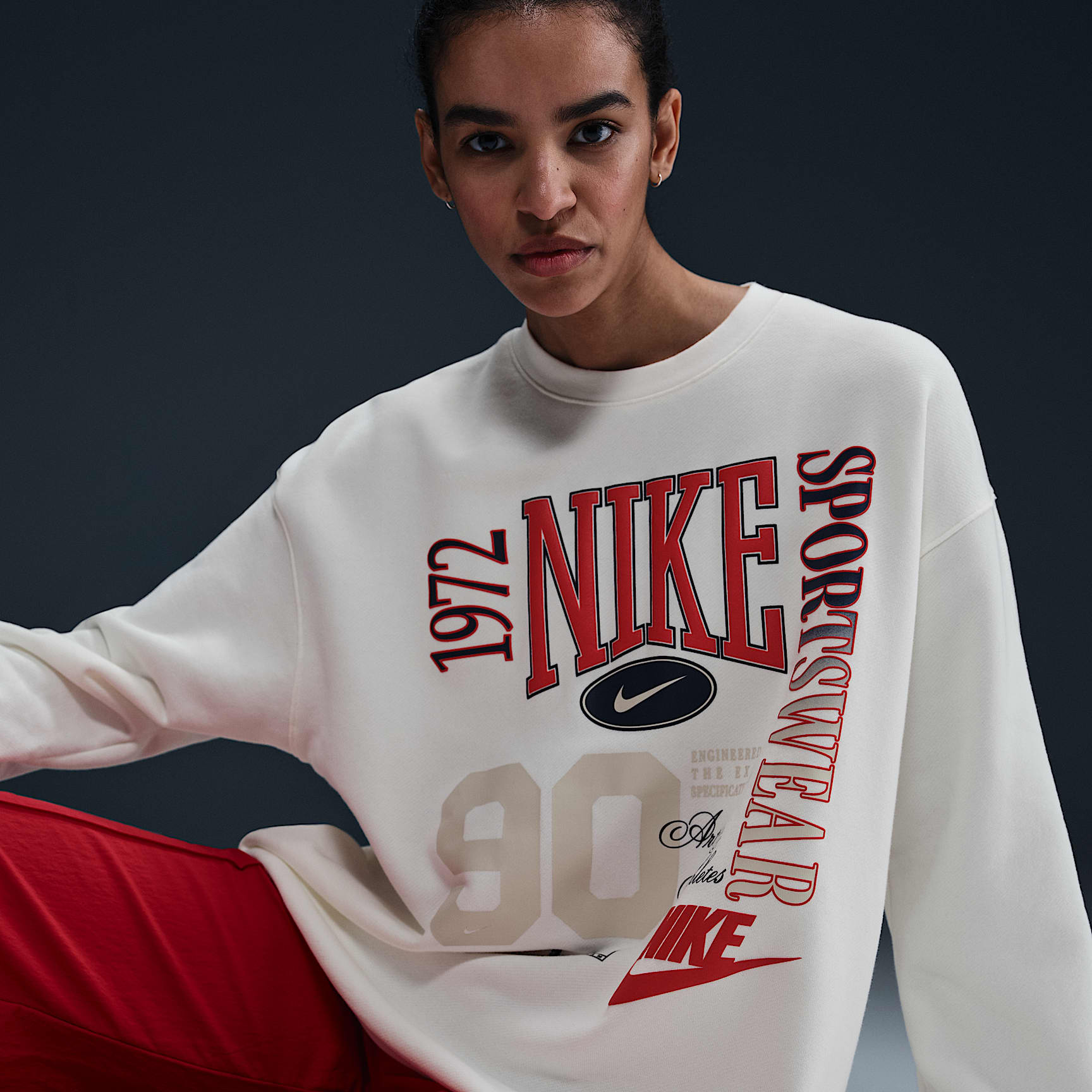 Nike Sportswear Women's Oversized Crew-Neck French Terry Sweatshirt