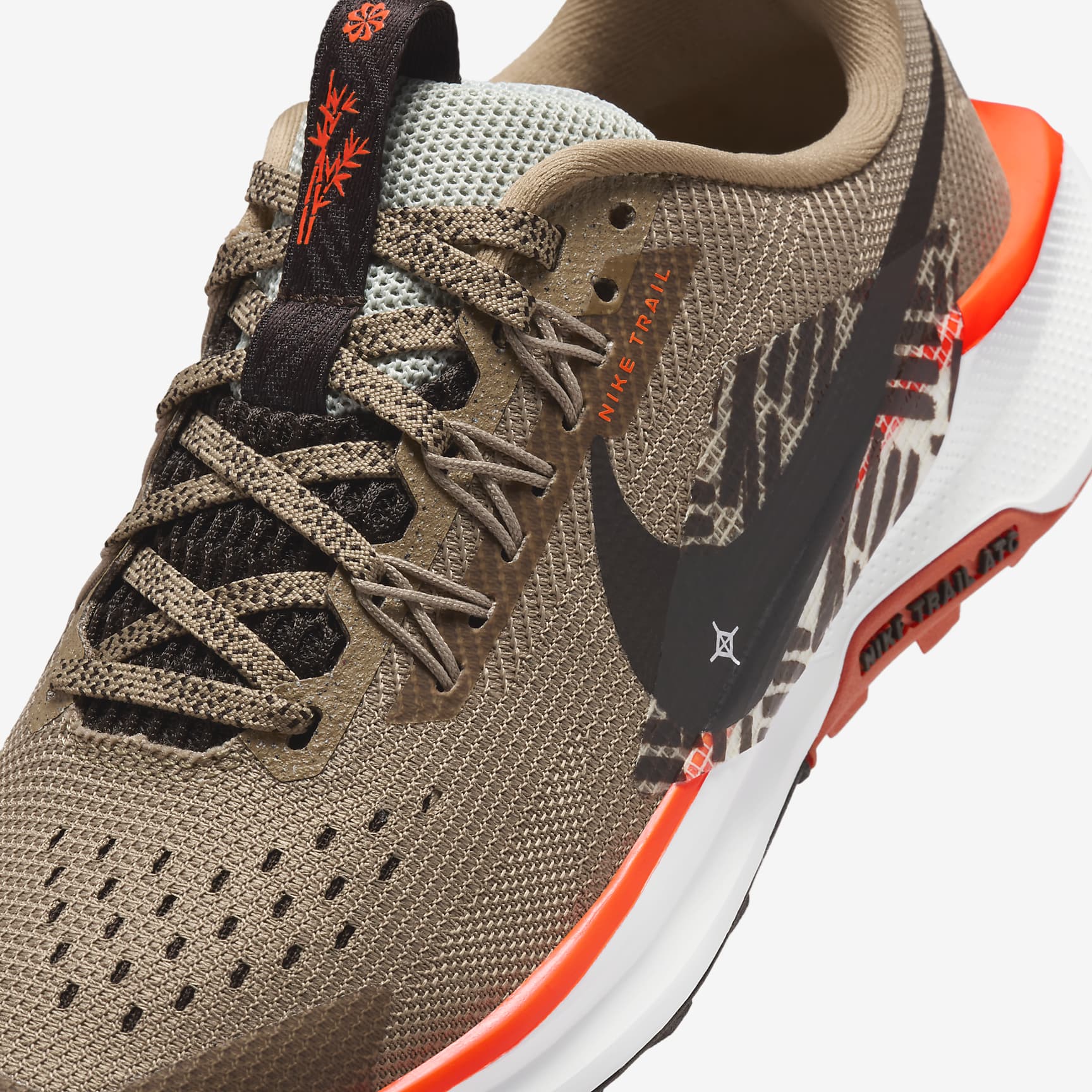 Nike Pegasus Trail 5 Big Kids' Trail Running Shoes