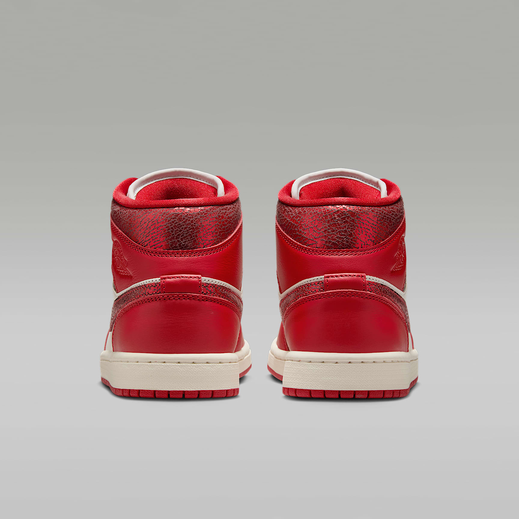 Air Jordan 1 Mid SE Women's Shoes