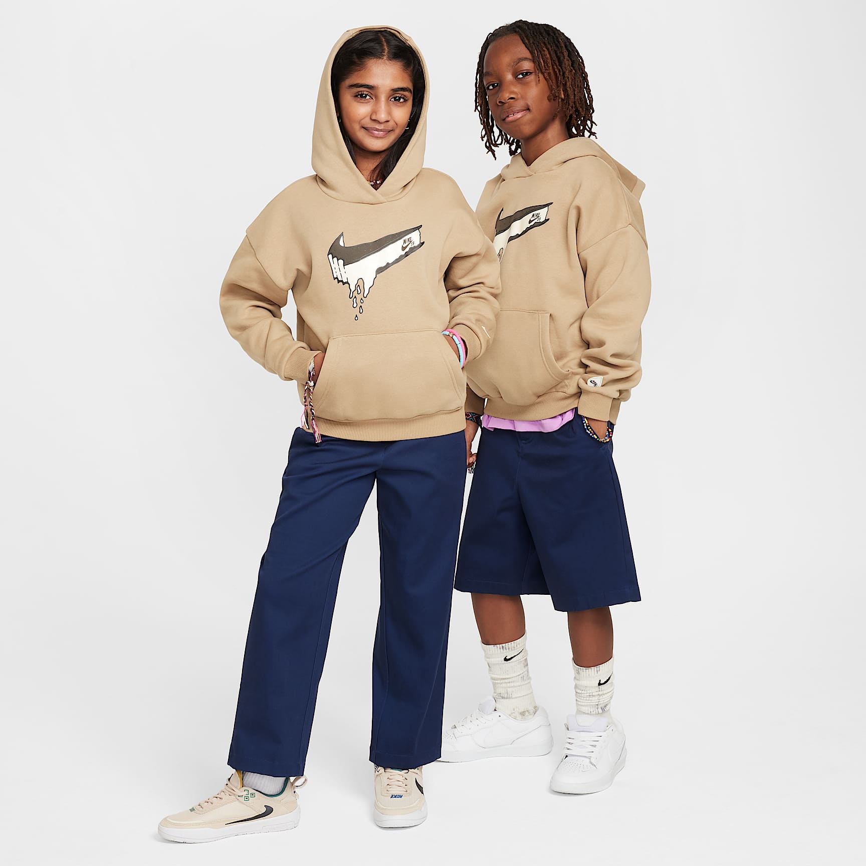 Nike SB EasyOn Big Kids' Oversized Pullover Skate Hoodie