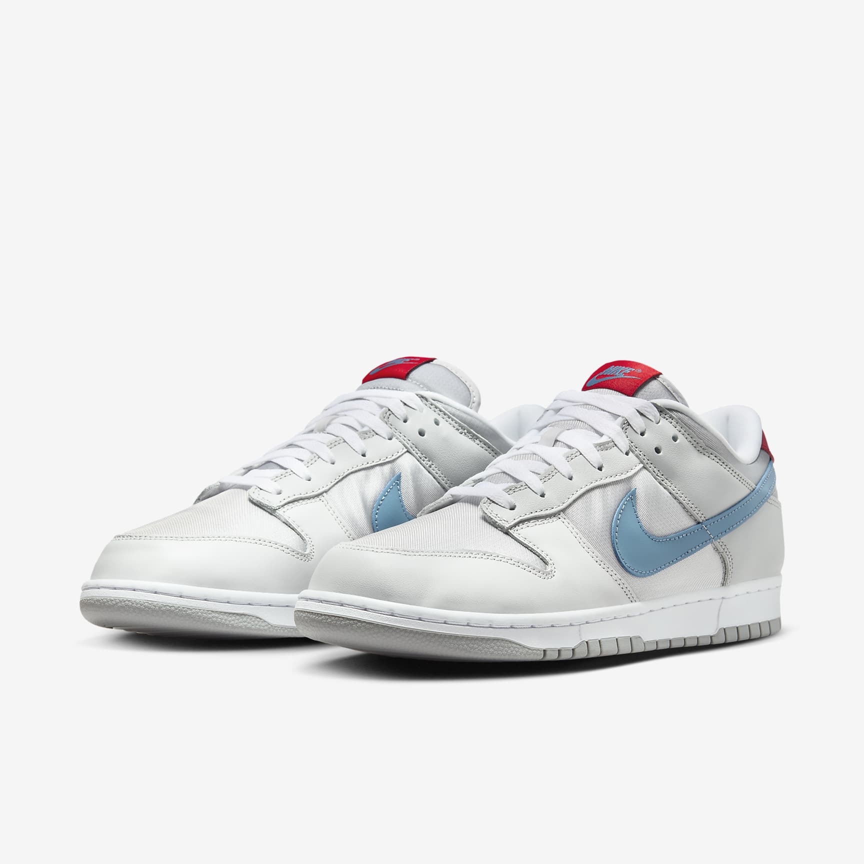 Nike Dunk Low Men's Shoes