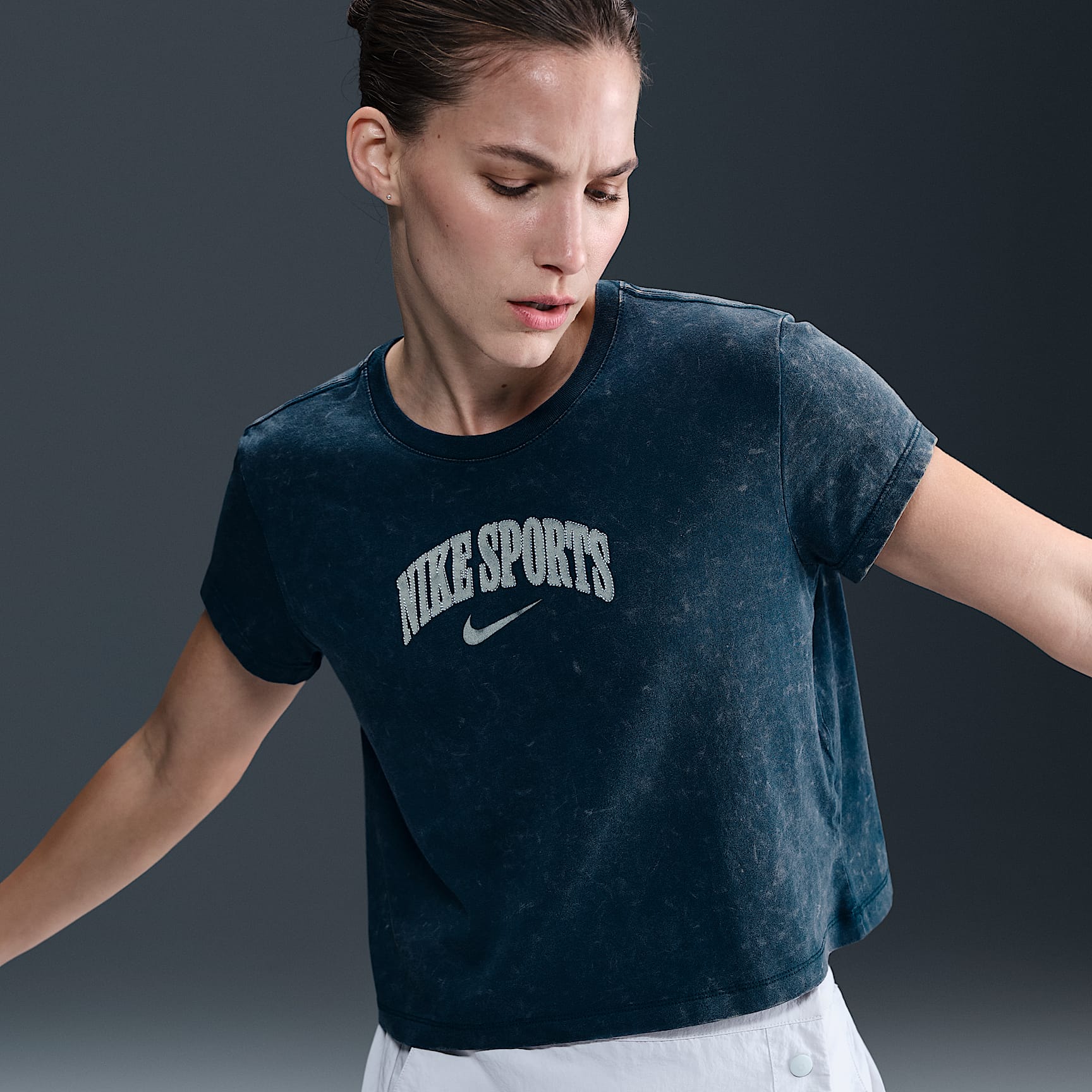 Nike Sportswear Women's Short-Sleeve T-Shirt