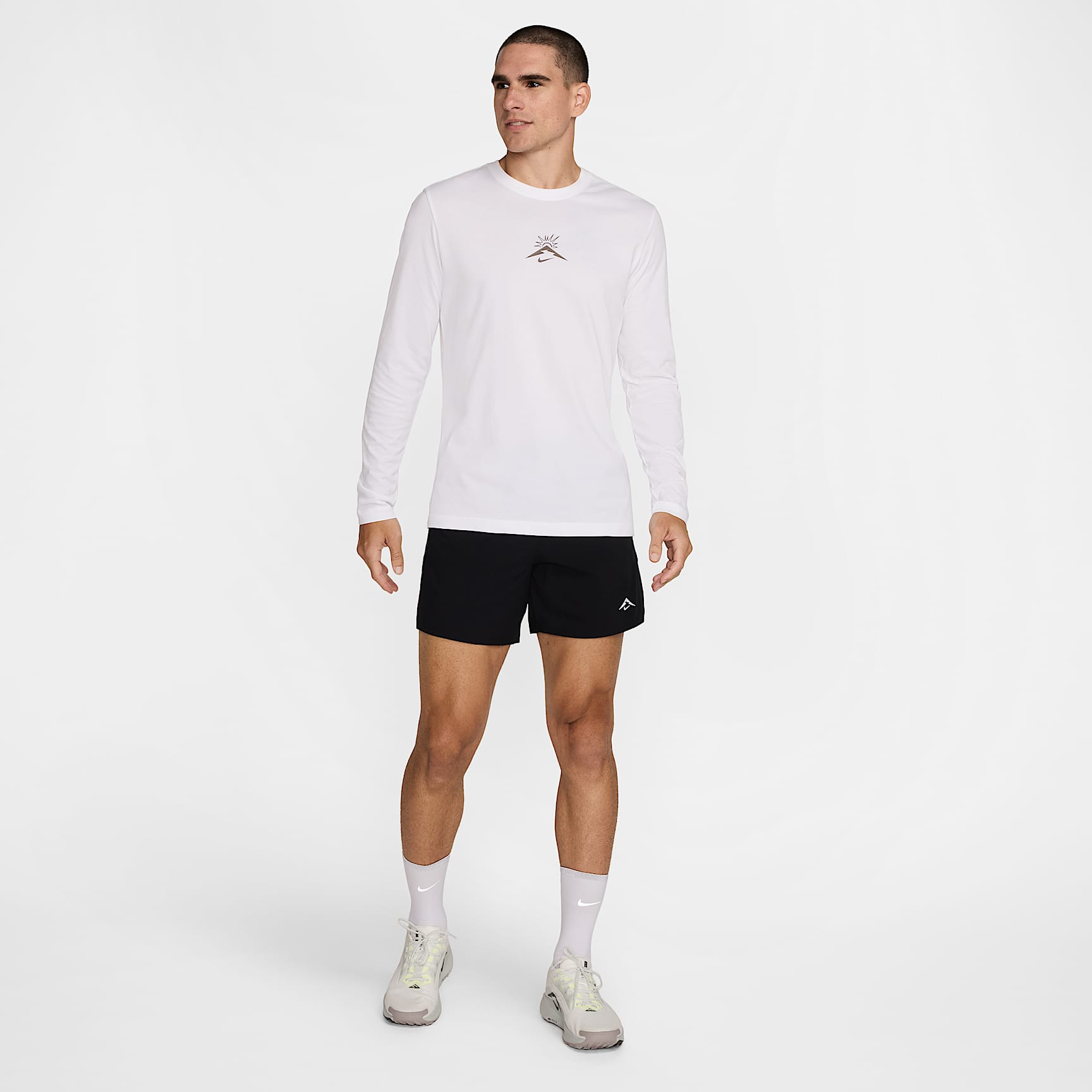 Nike Trail Men's Dri-FIT Long-Sleeve Running T-Shirt