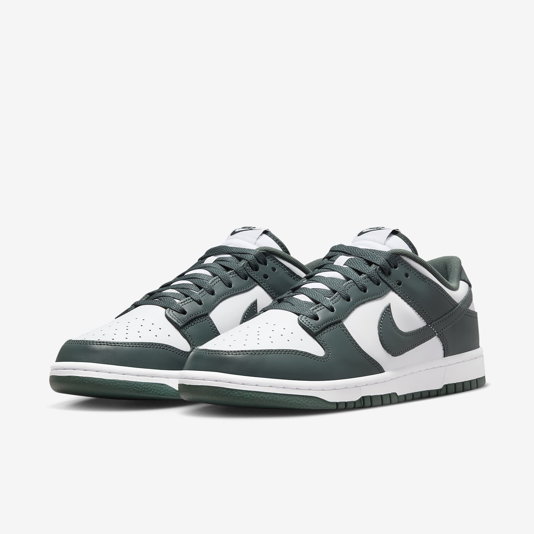 Nike Dunk Low Retro Men's Shoes