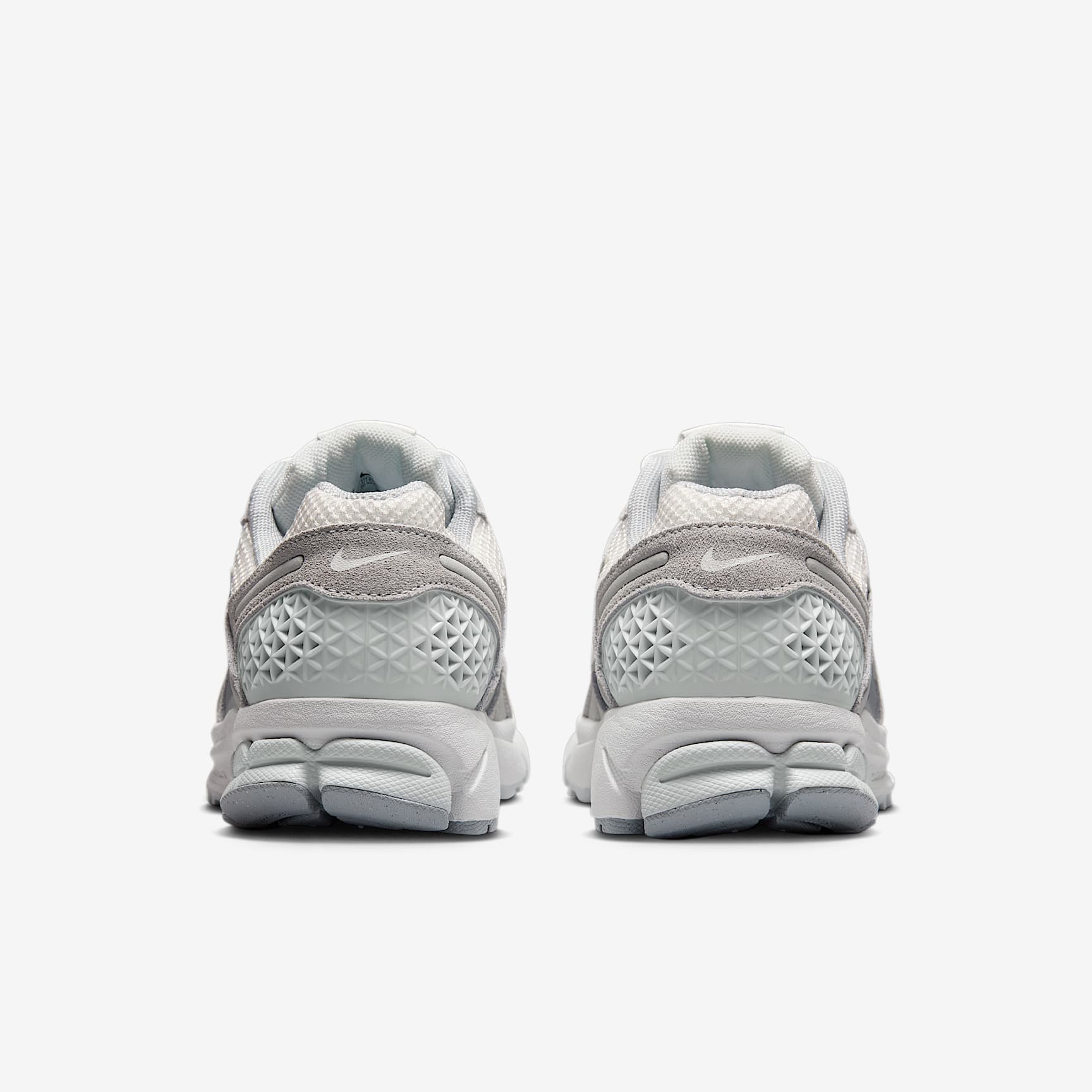 Nike Zoom Vomero 5 Women's Shoe