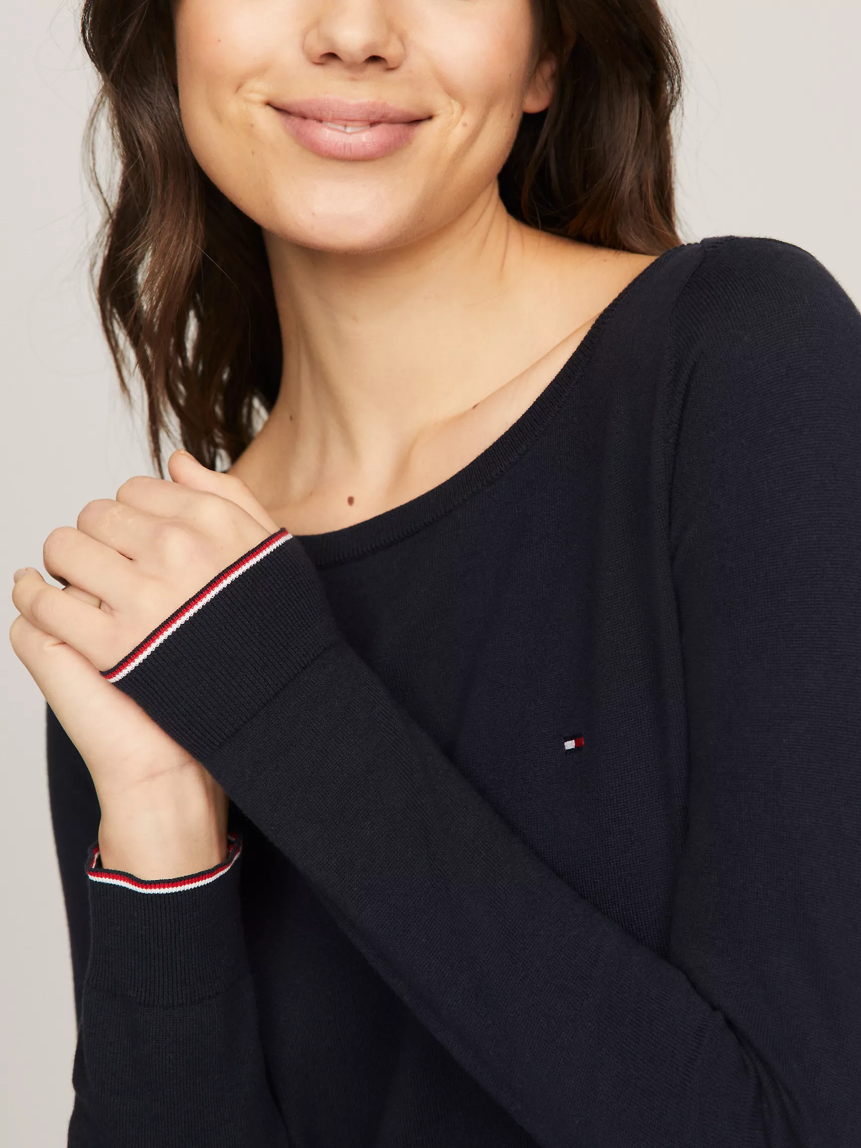 Женский свитер Tommy Hilfiger, Однотонный свитер с вырезом "лодочка"