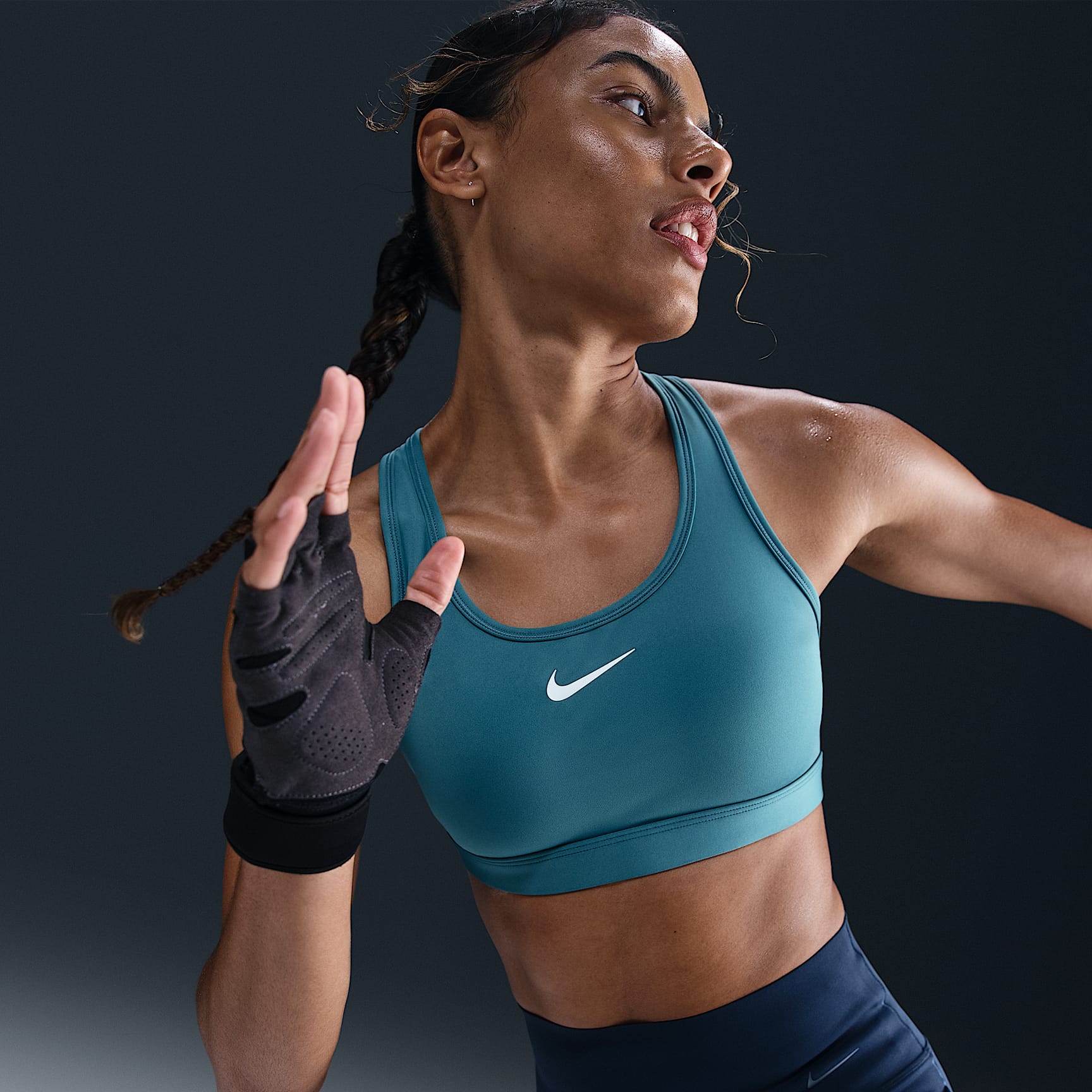 Nike Swoosh Medium Support Women's Padded Sports Bra