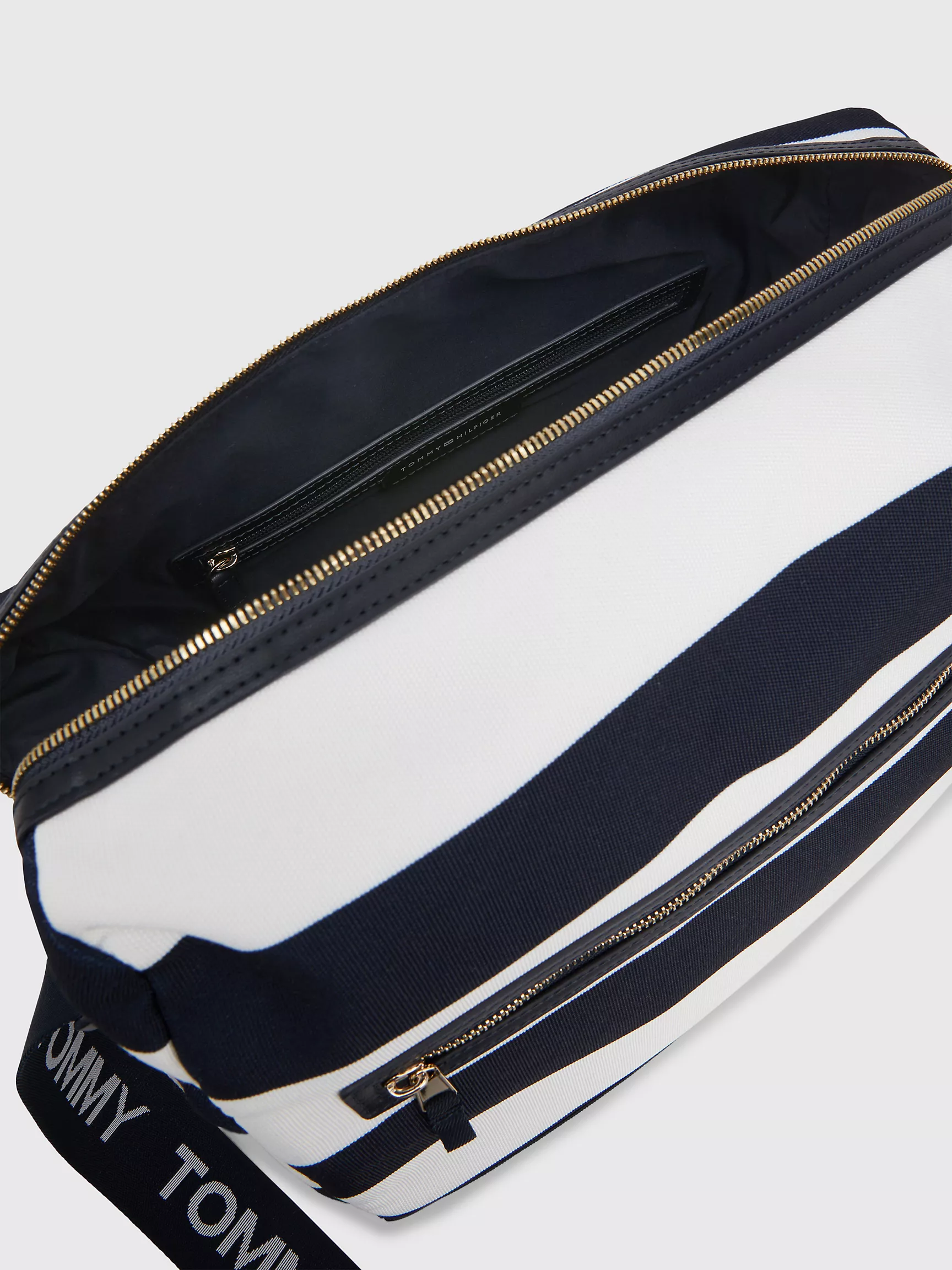 Сумка унисекс Tommy Hilfiger, Полосатая сумка для смены подгузников