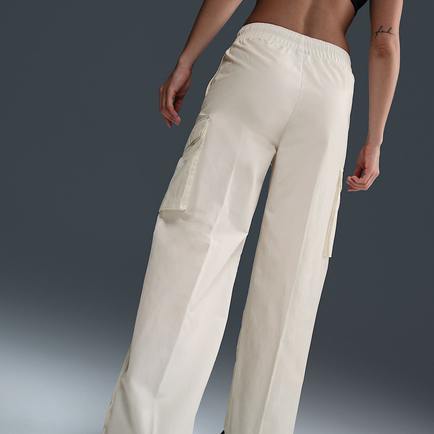 Nike Sportswear Everything Wovens Women's Mid-Rise Cargo Pants