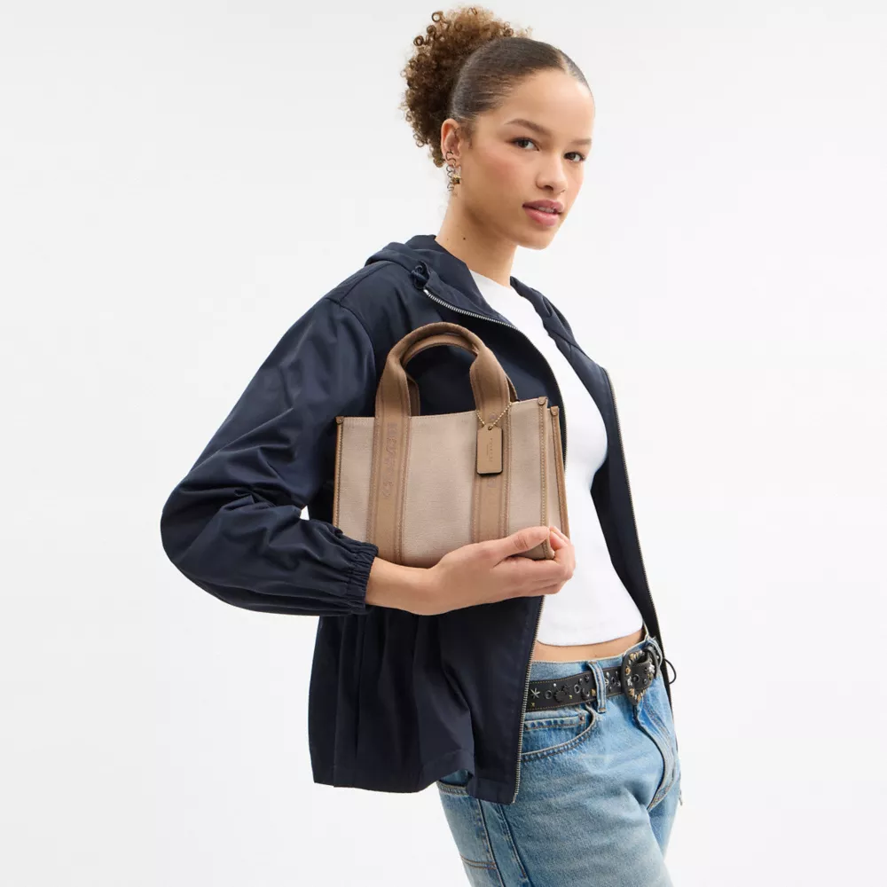 Сумка COACH Smith Tote Bag 24