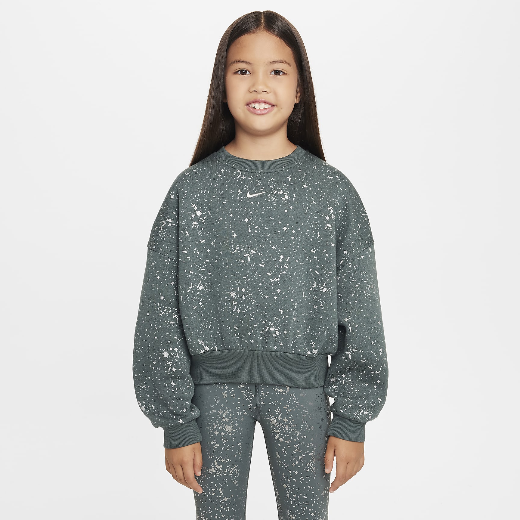 Nike Sportswear Club Fleece Big Kids' (Girls') Crew-Neck Sweatshirt