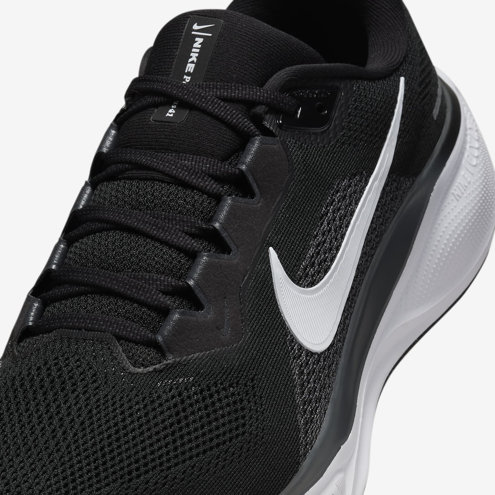 Nike Pegasus 41 Men's Road Running Shoes (Extra Wide)