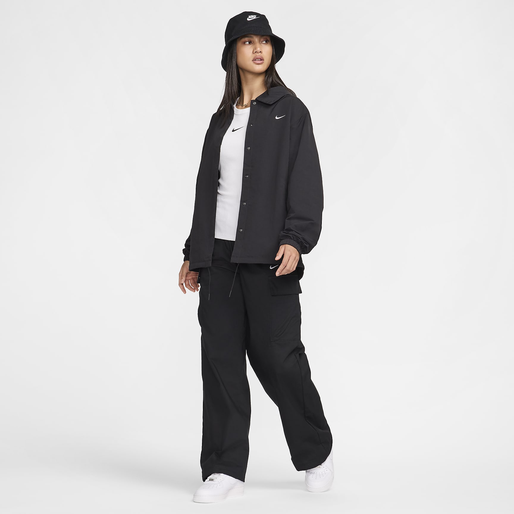 Nike Sportswear Essential Women's Oversized UV Woven Coaches' Jacket