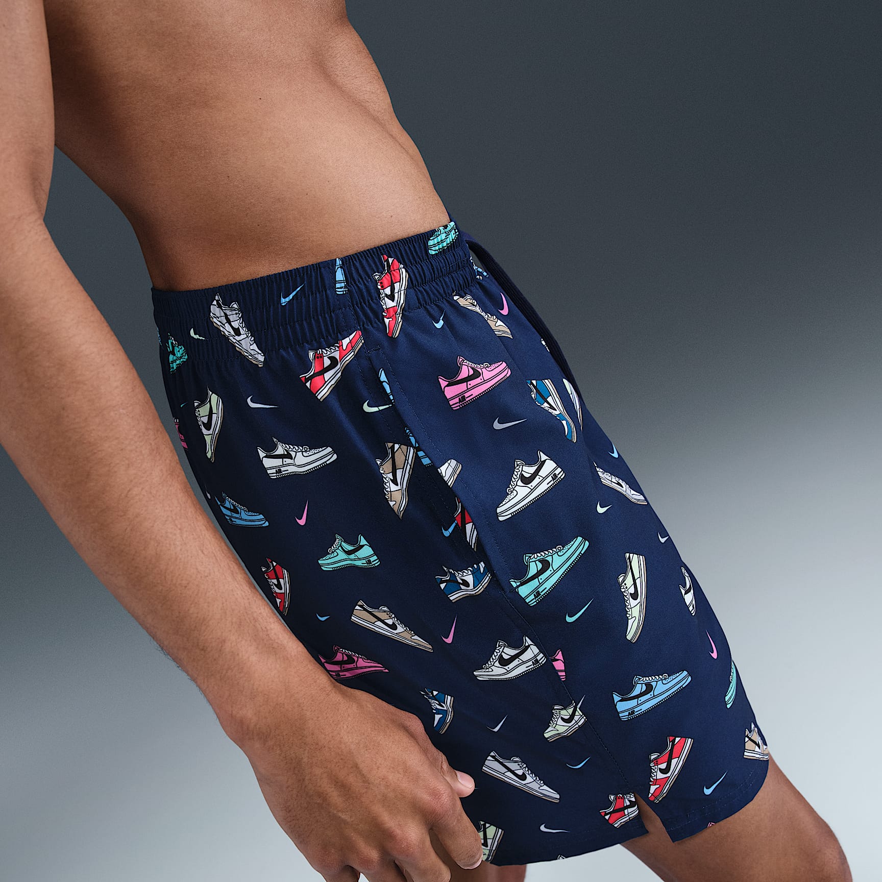 Nike Swim Breaker Men's 7" Brief-Lined Volley Shorts