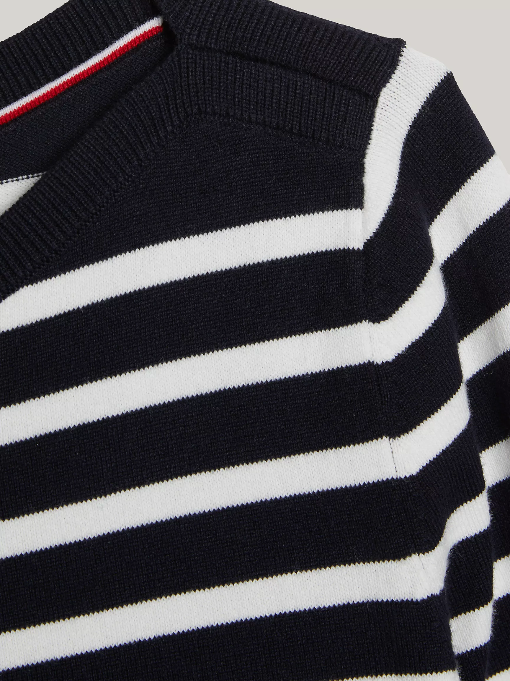 Женский свитер Tommy Hilfiger, Свитер с вырезом "лодочка"