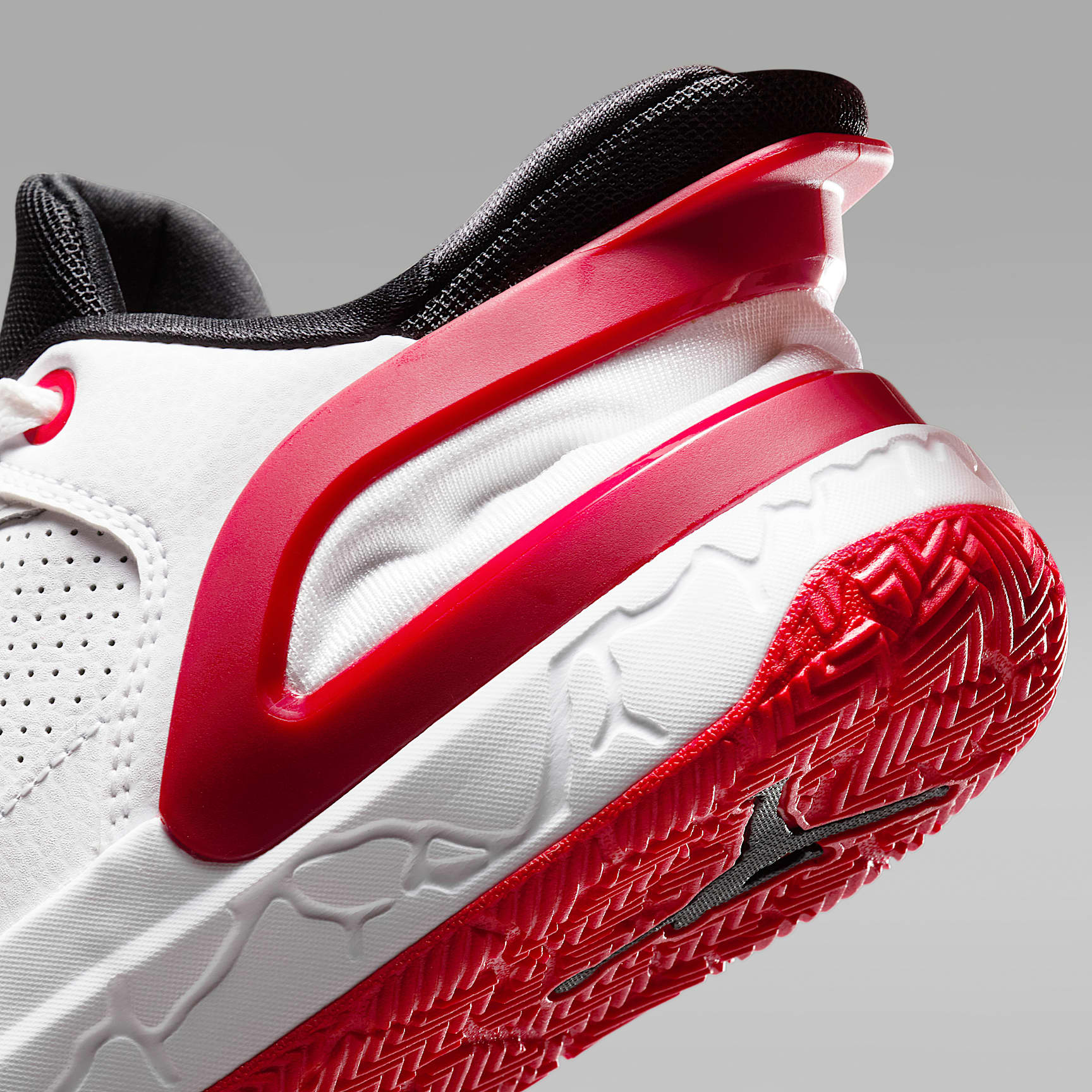 Jordan DAY1 EO Big Kids' Shoes