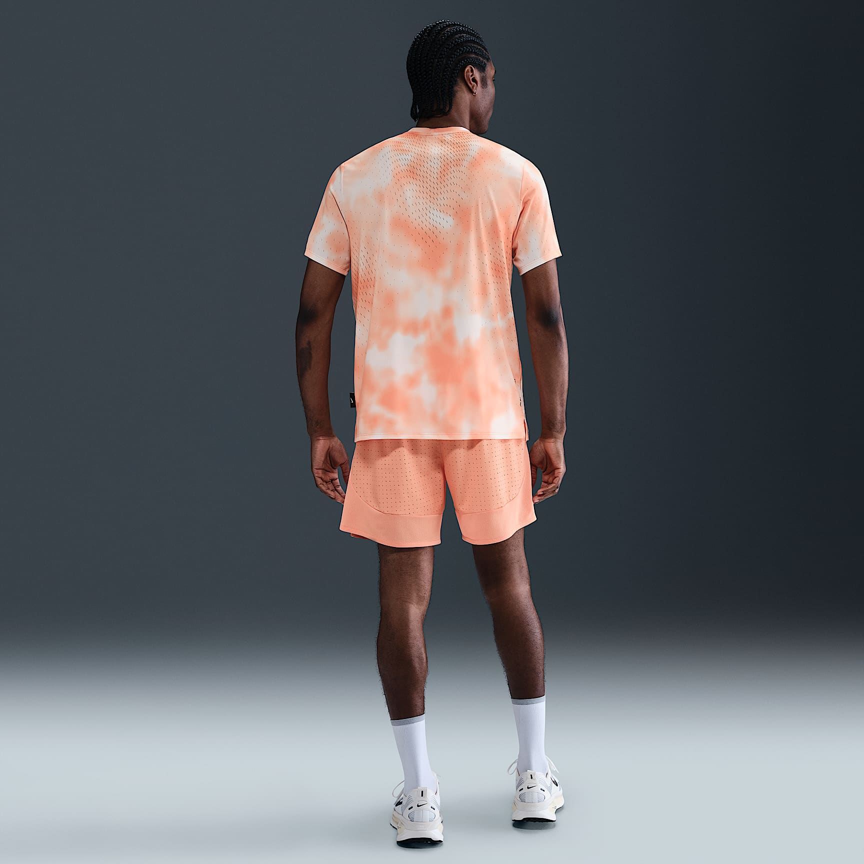 Nike Running Division Breathe Men's Dri-FIT ADV Short-Sleeve Running Top
