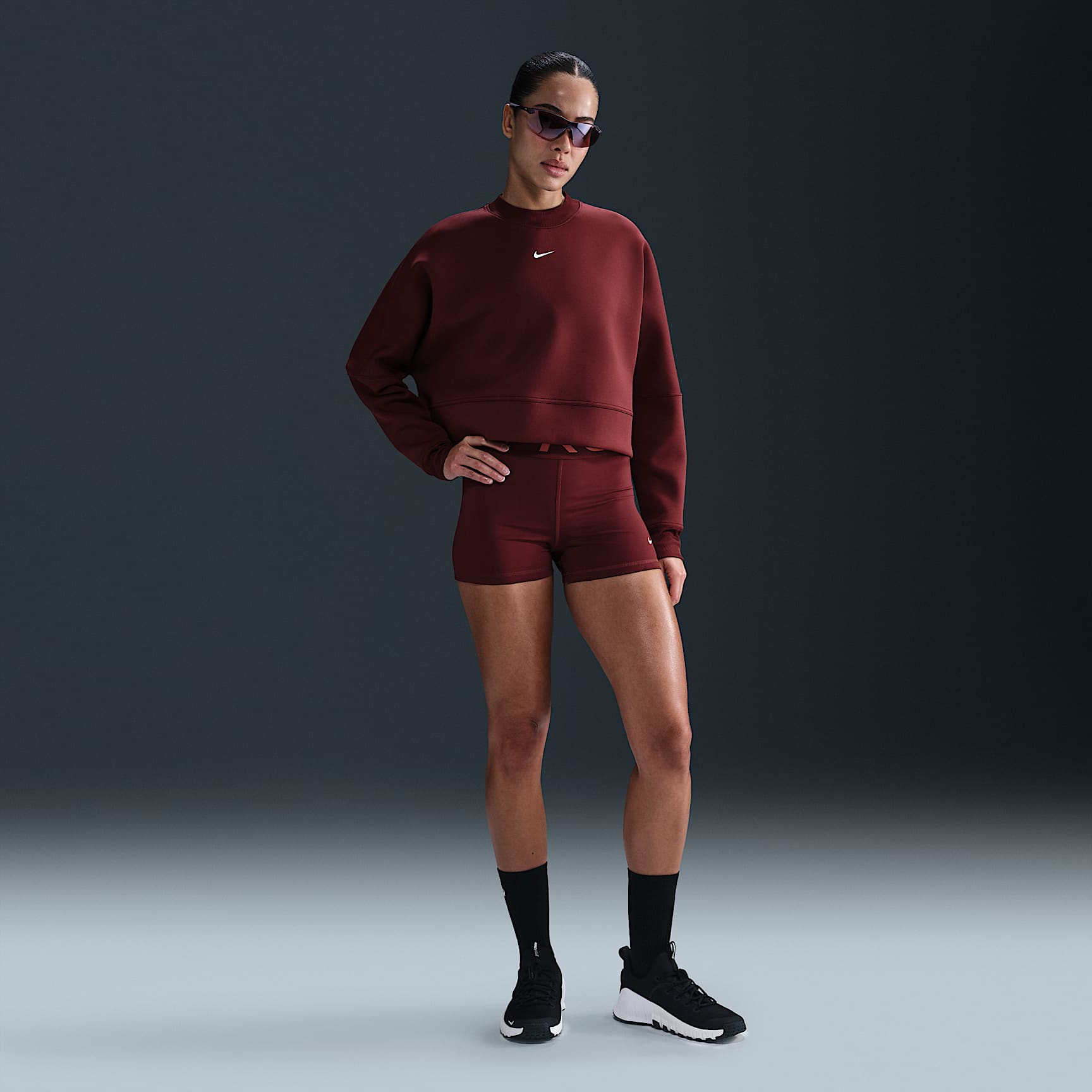 Nike Prima Women's Dri-FIT Oversized Crew-Neck Cropped Top