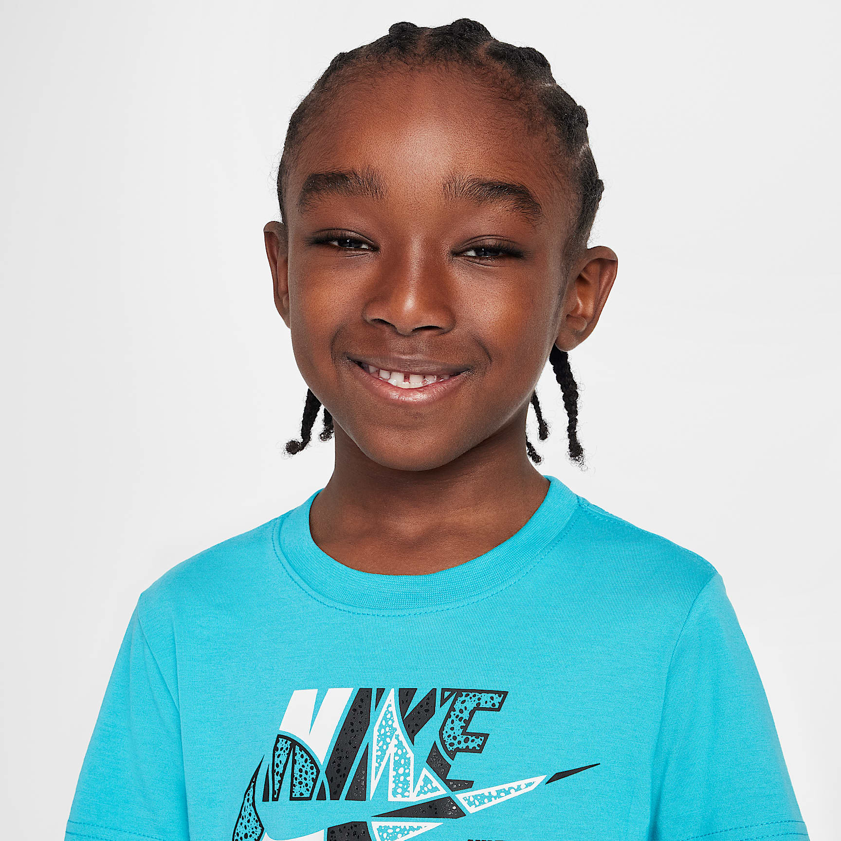 Nike Sportswear "Outside the Lines" Little Kids' 2-Piece French Terry Shorts Set