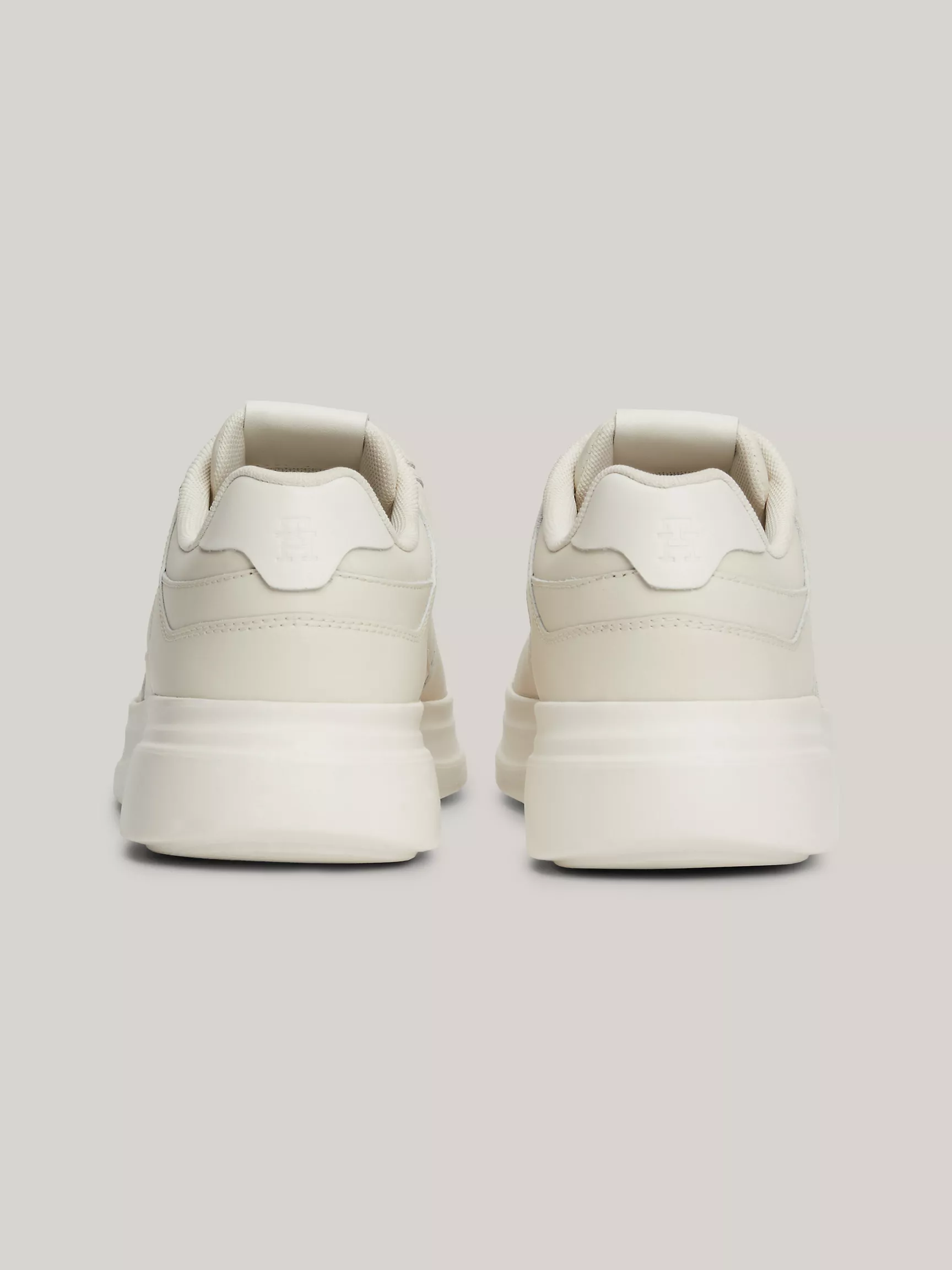 Женские кроссовки Tommy Hilfiger, Роскошные кожаные кеды с заостренным носком