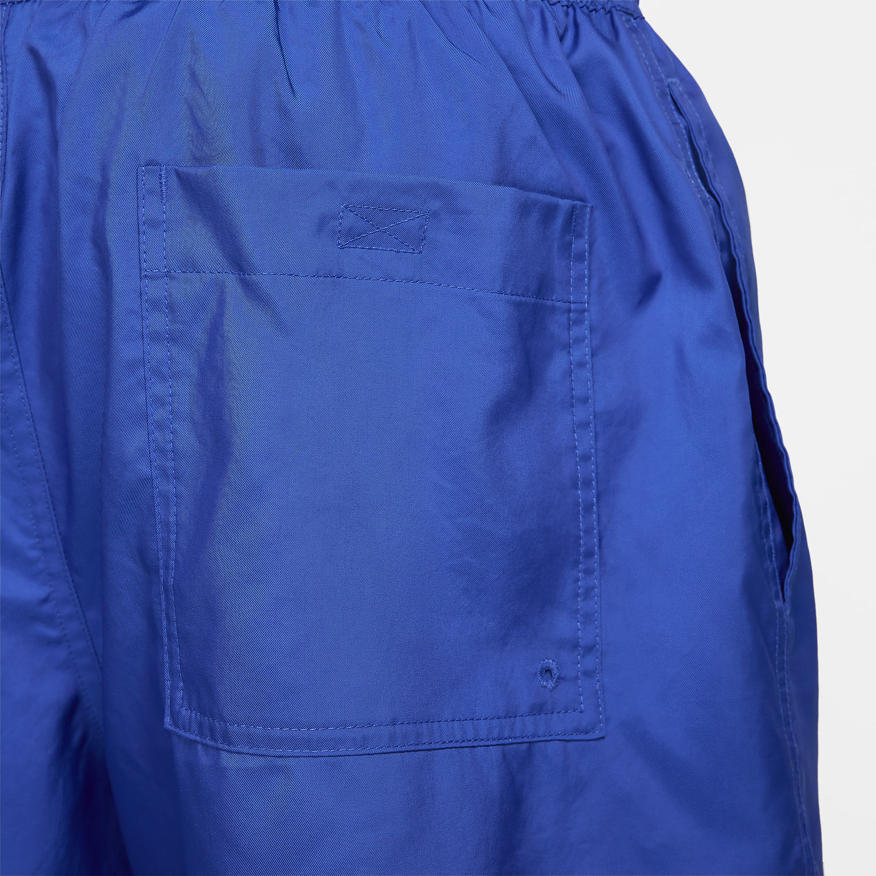 Nike Club Men's Woven Flow Shorts