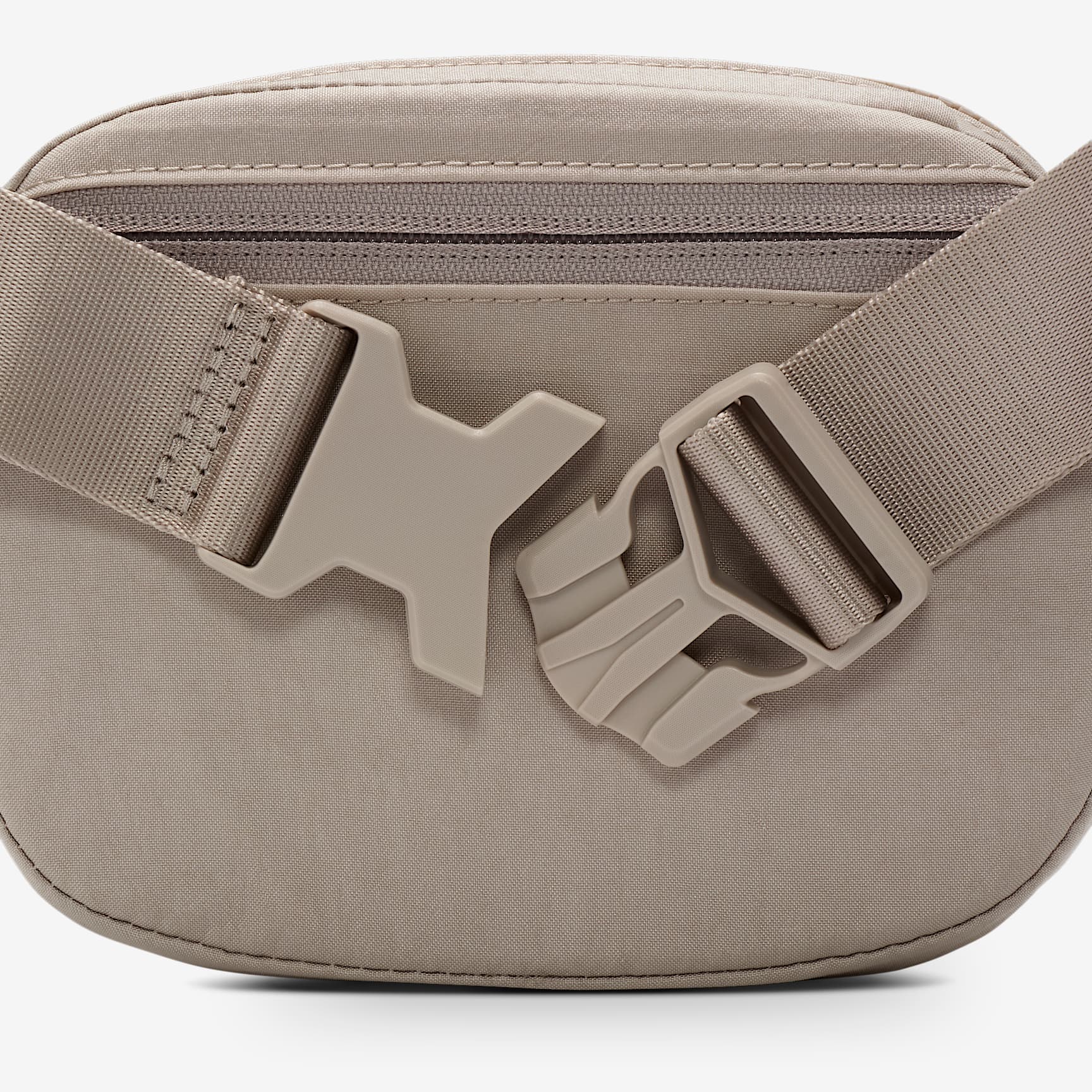 Nike Aura Crossbody Bag (2L)