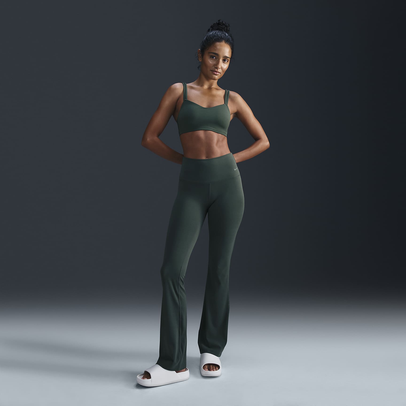 Nike Zenvy Strappy Women's Light-Support Padded Sports Bra