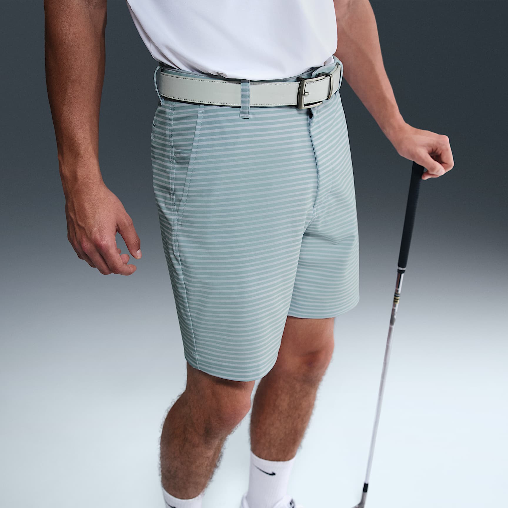 Nike Victory+ Men's Dri-FIT Striped Golf Shorts