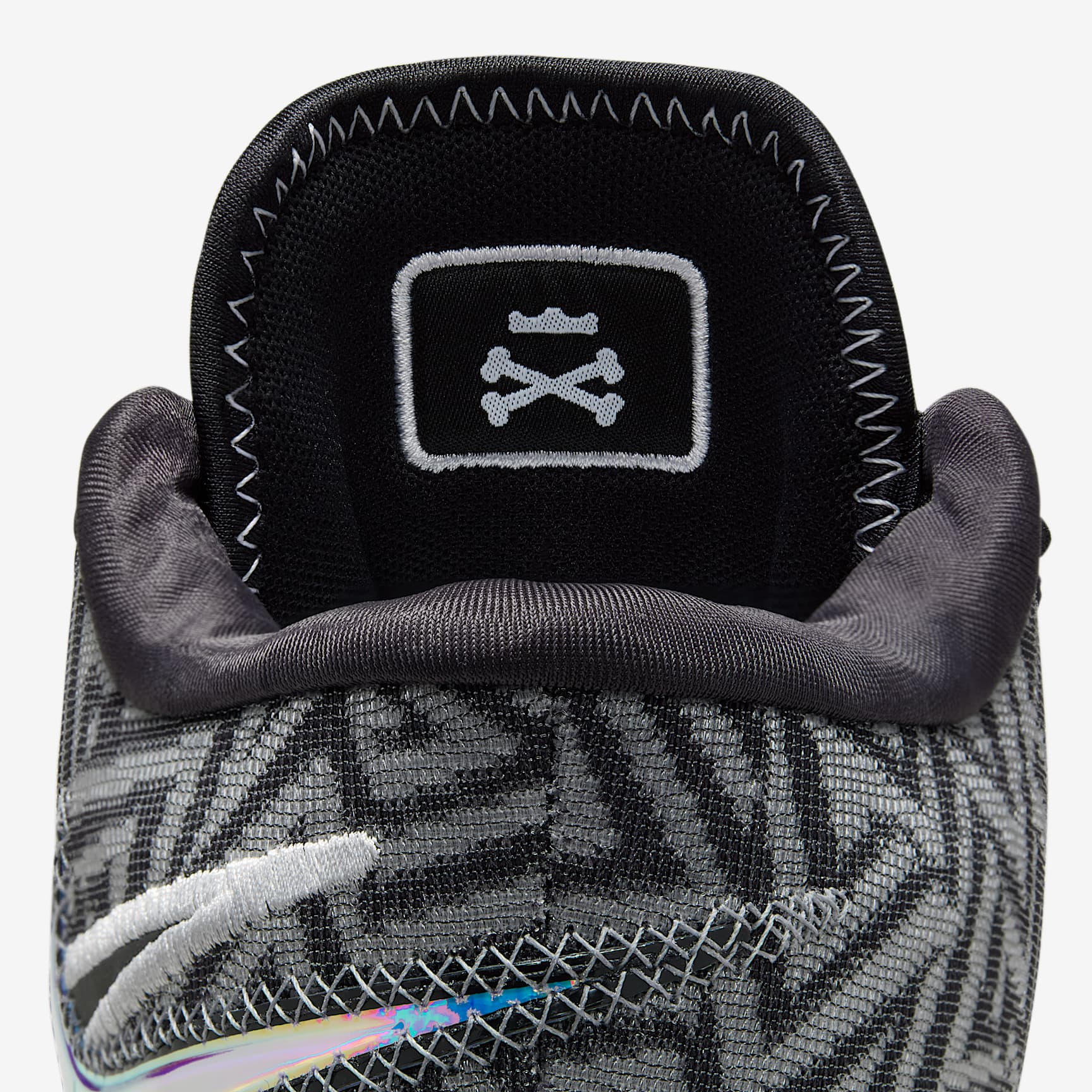 LeBron NXXT Genisus Basketball Shoes
