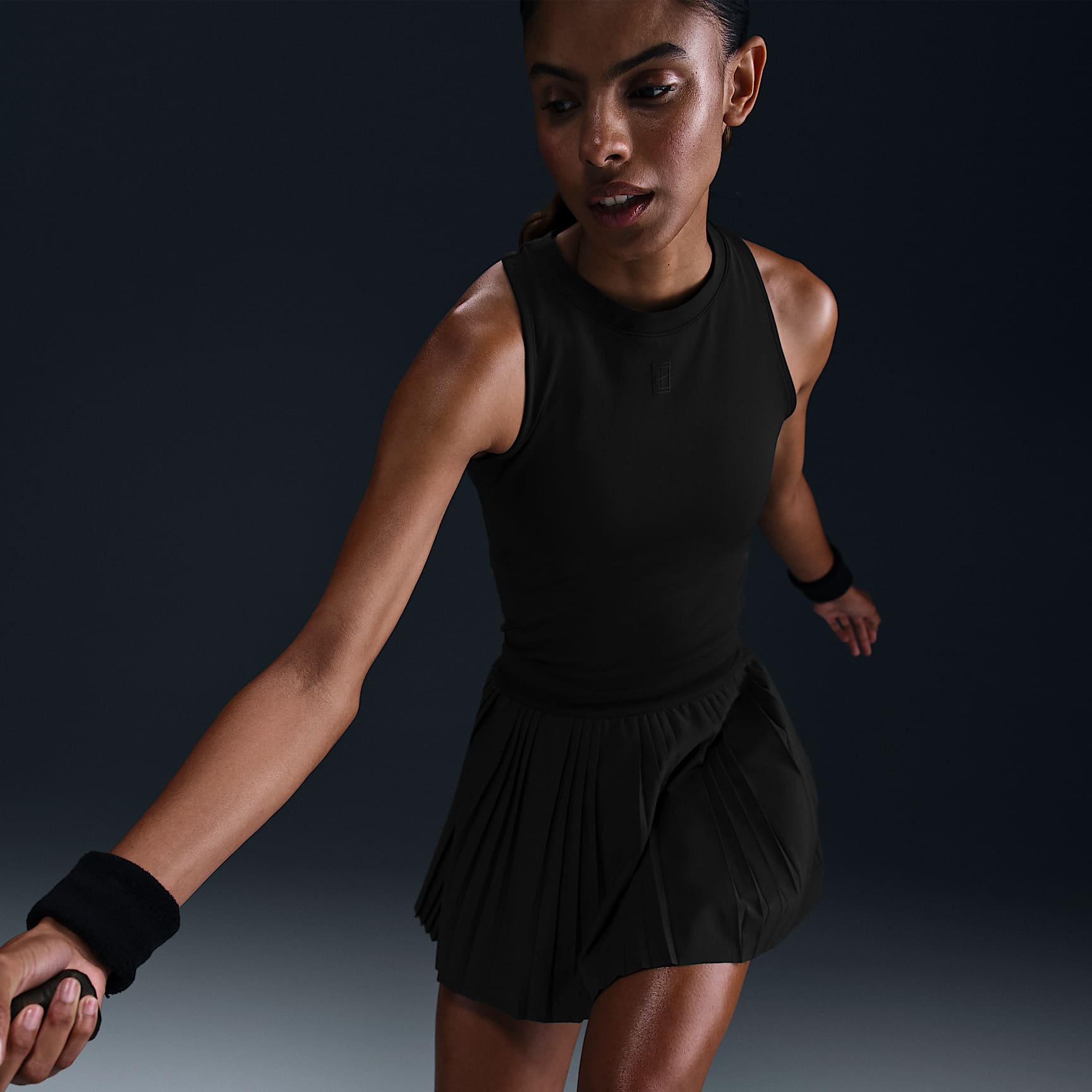 NikeCourt Advantage Women's Dri-FIT Pleated Tennis Skirt