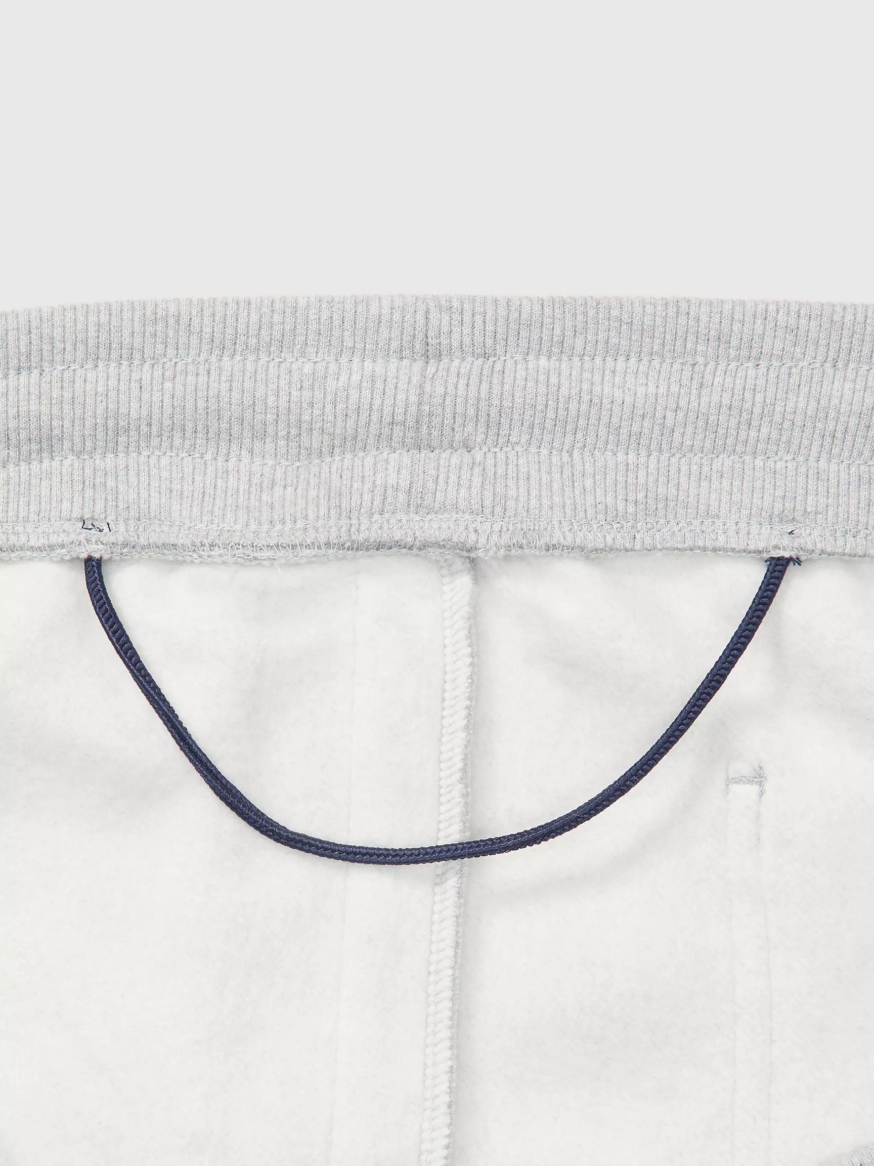 Мужские шорты Tommy Hilfiger, Однотонные спортивные шорты