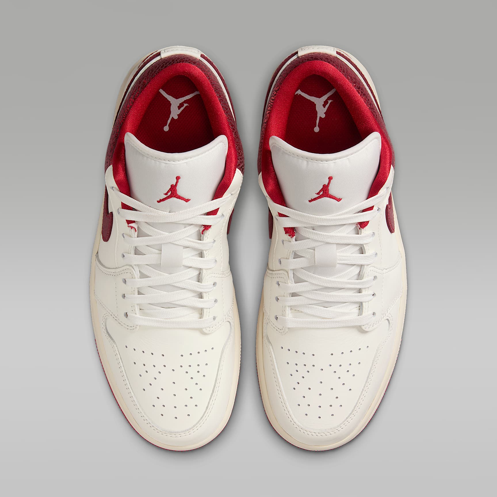 Air Jordan 1 Low SE Women's Shoes