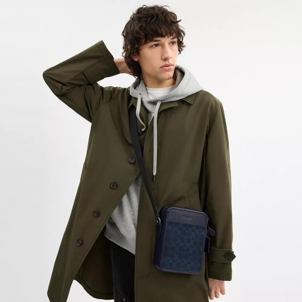 Сумка COACH Sullivan Crossbody Bag In Signature Canvas