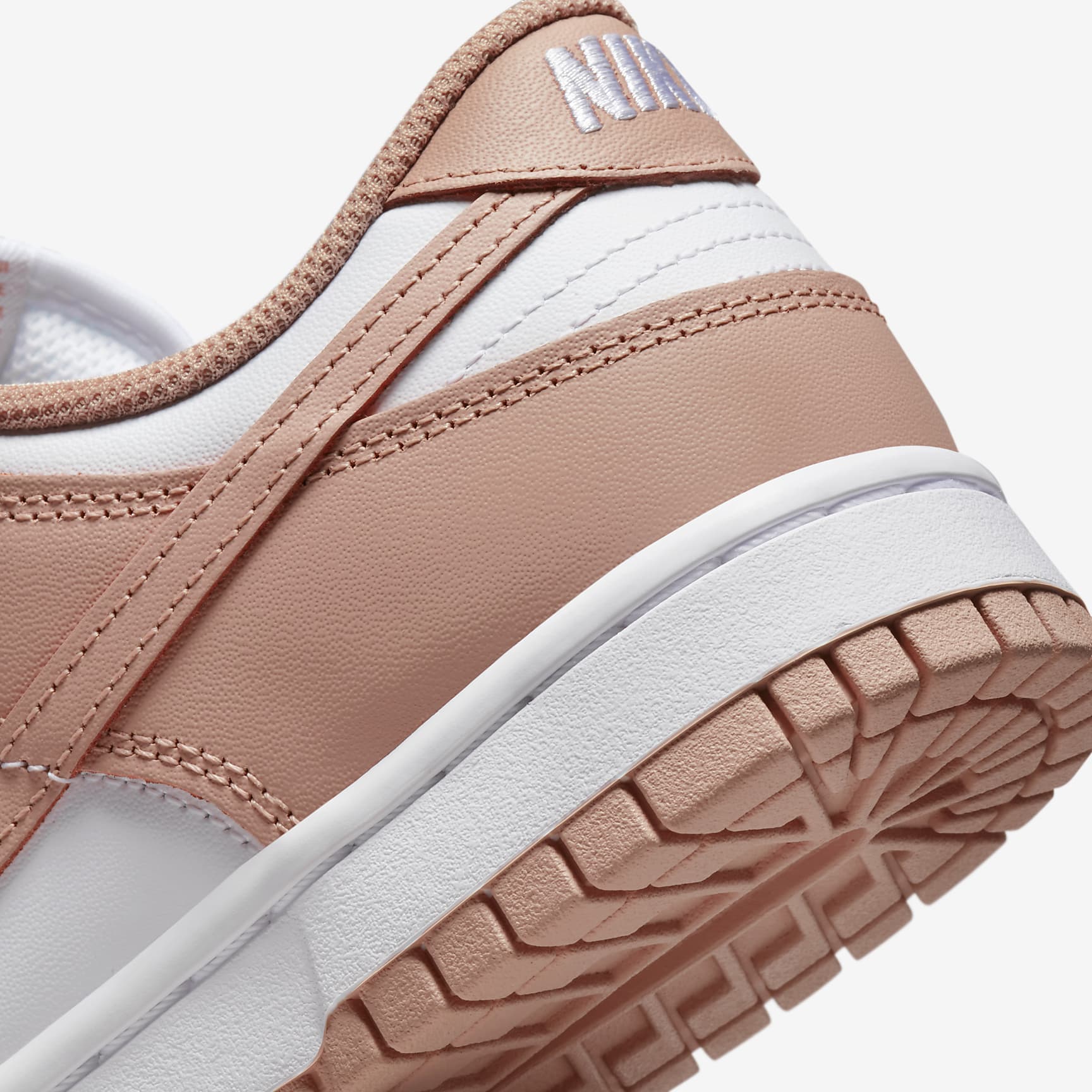Nike Dunk Low Women's Shoes