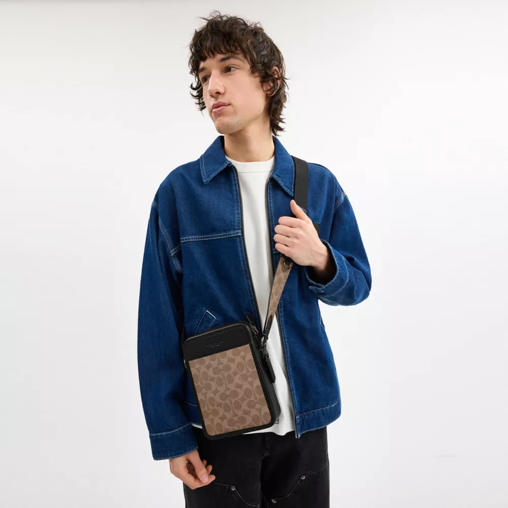 Сумка COACH Sullivan Crossbody Bag In Signature Canvas