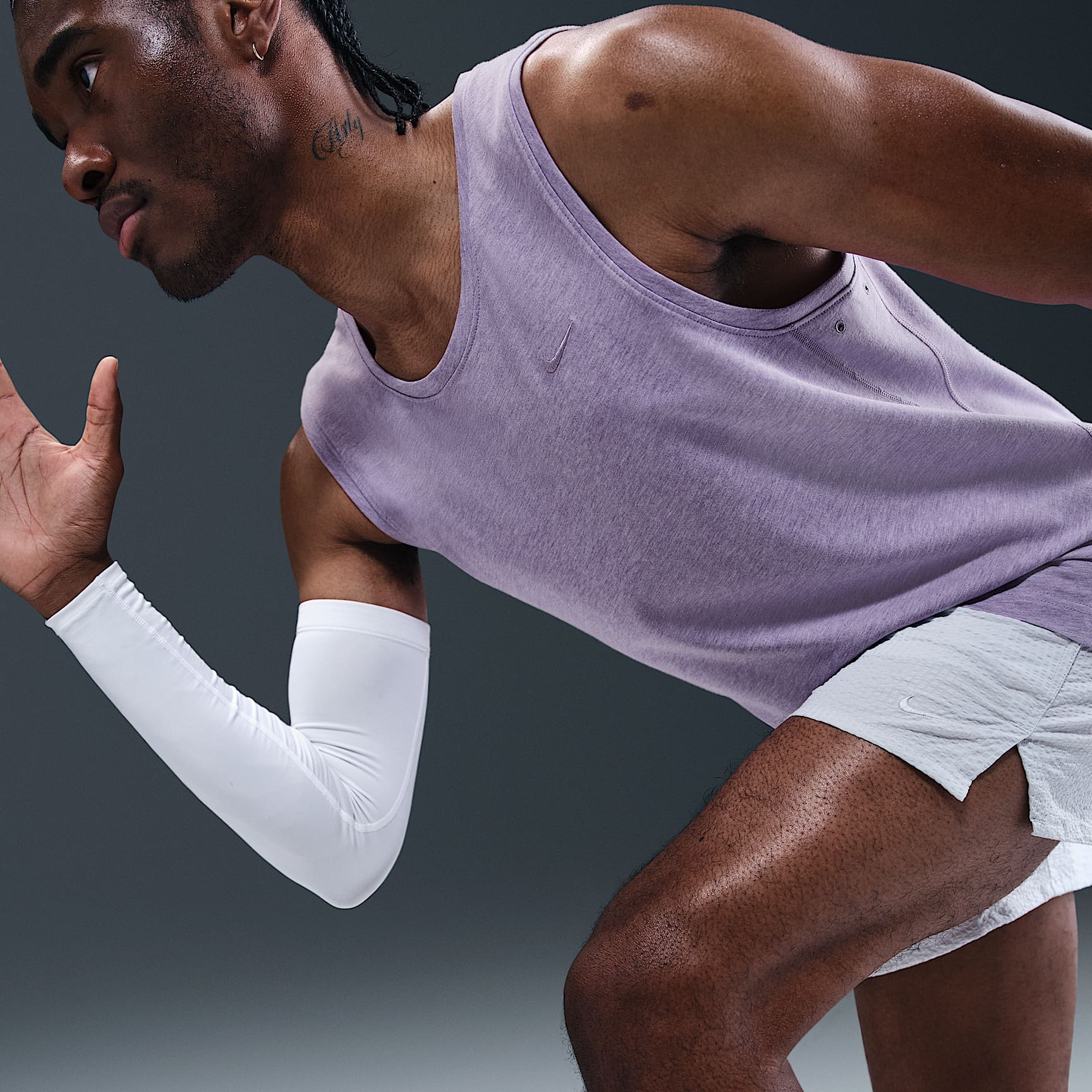 Nike Primary Men's Dri-FIT Versatile Tank