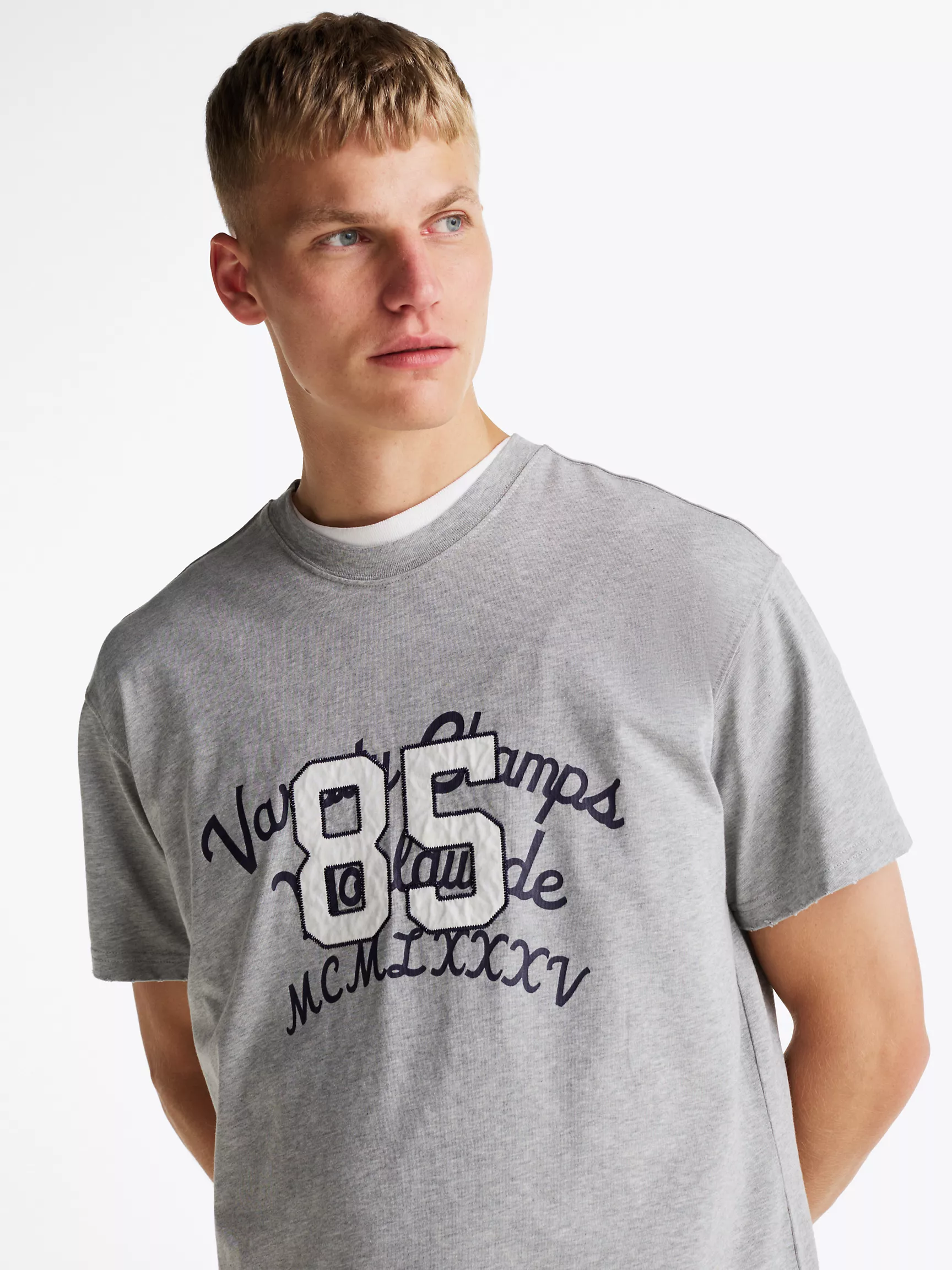 Мужская футболка Tommy Hilfiger, Университетская футболка из выстиранного хлопка с графикой