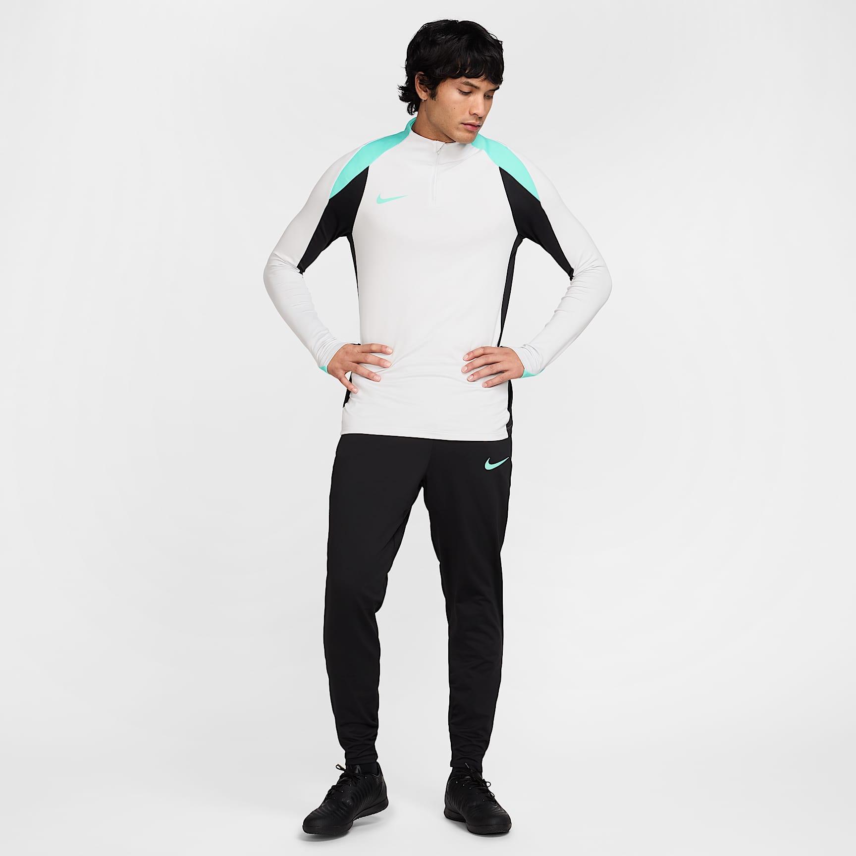 Nike Strike Men's Dri-FIT Soccer 1/2-Zip Drill Top