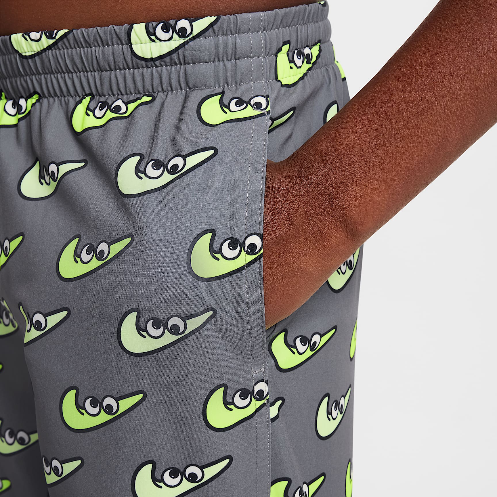 Nike Swim Breaker Big Kids' (Boys') 7" Brief-Lined Volley Shorts