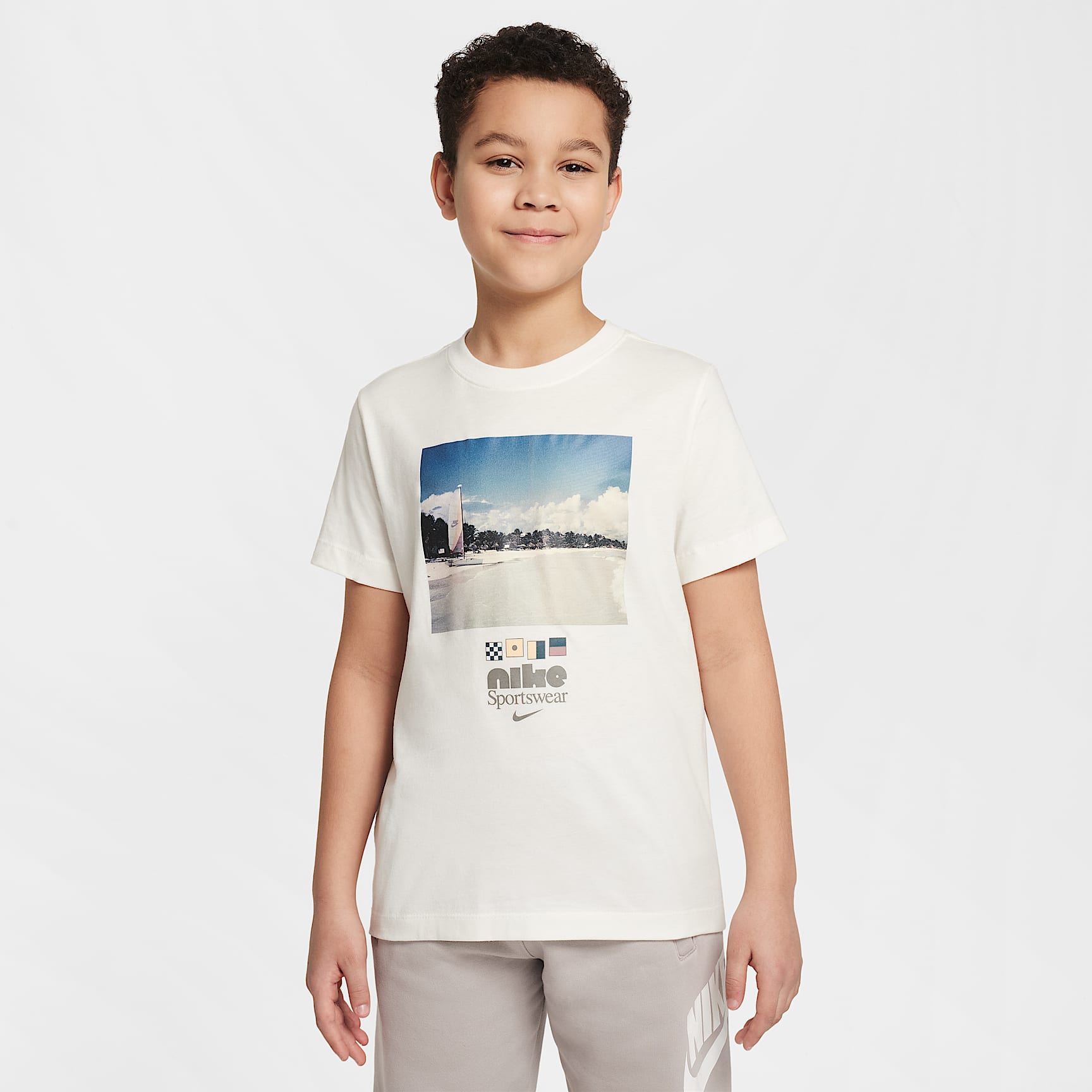 Nike Sportswear Big Kids' Crew-Neck T-Shirt