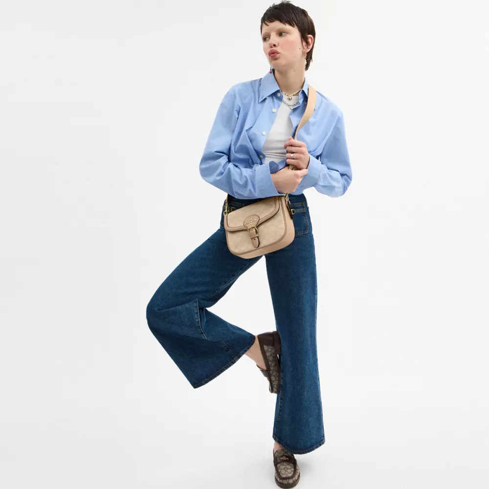 Сумка COACH Amelia Saddle Bag With Signature Canvas