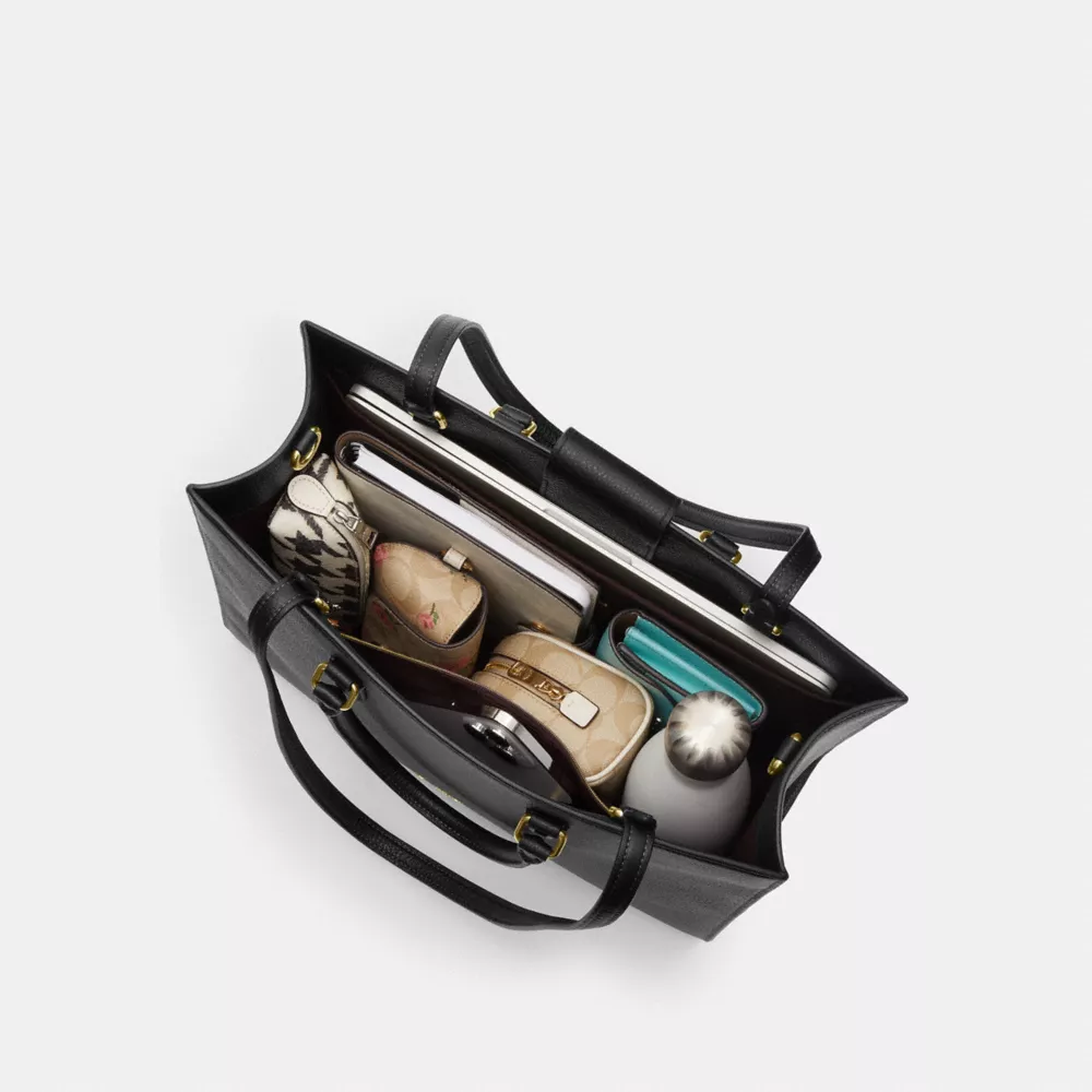 Сумка COACH Maggie Tote Bag