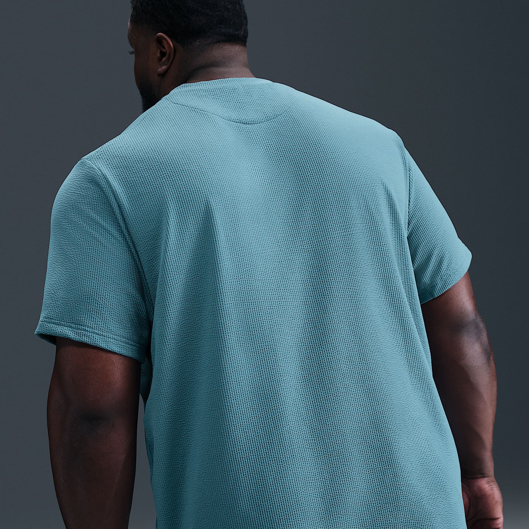 Nike Primary Men's Dri-FIT Short-Sleeve Versatile Top