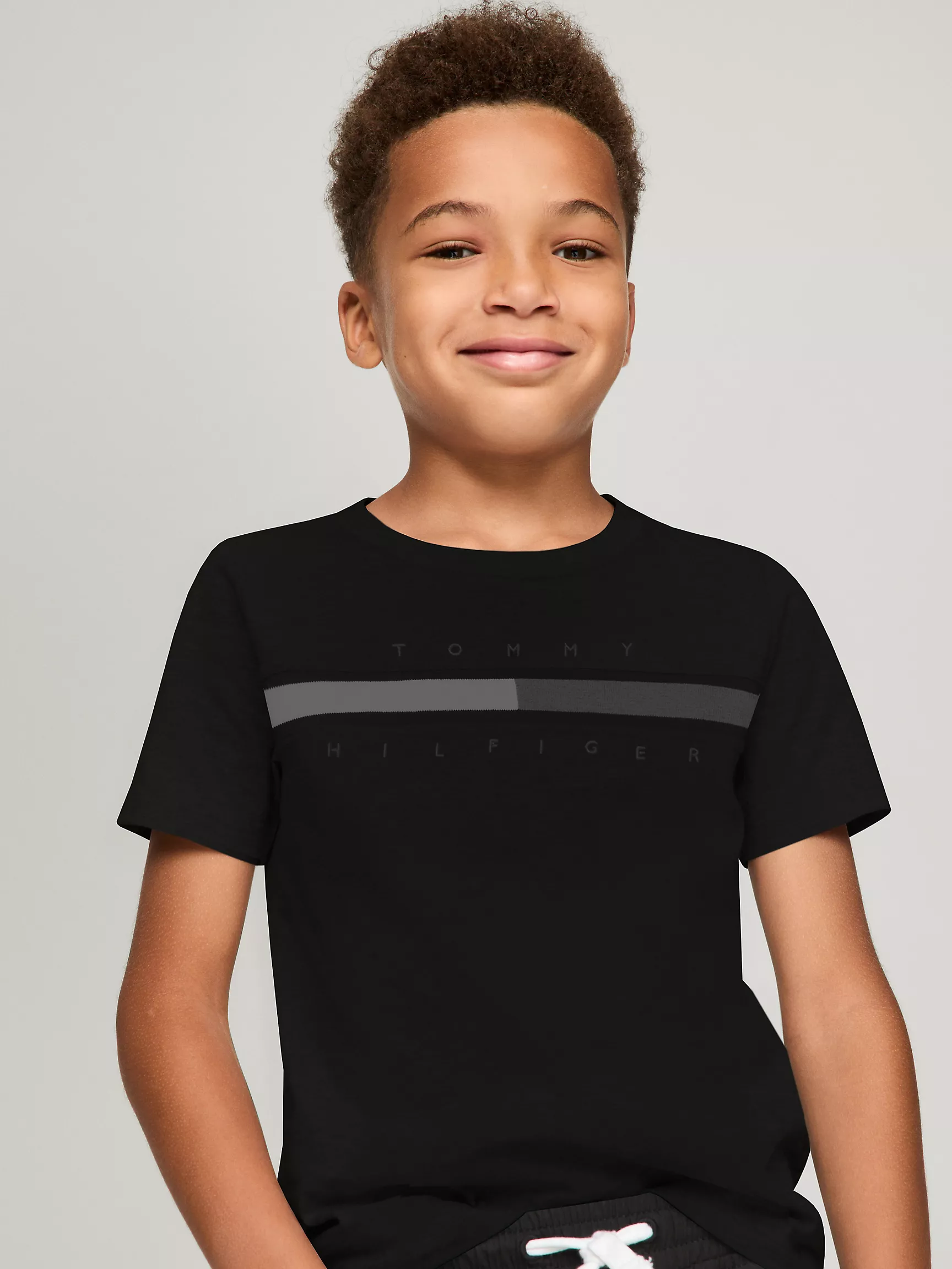 Футболка Tommy Hilfiger для мальчиков, Детская футболка с тональными флаговыми полосками