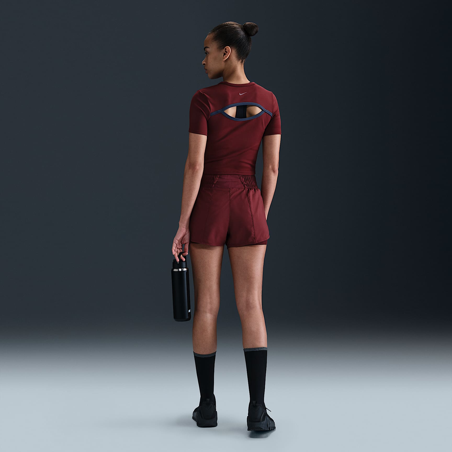 Nike One Fitted Women's Dri-FIT Short-Sleeve Top