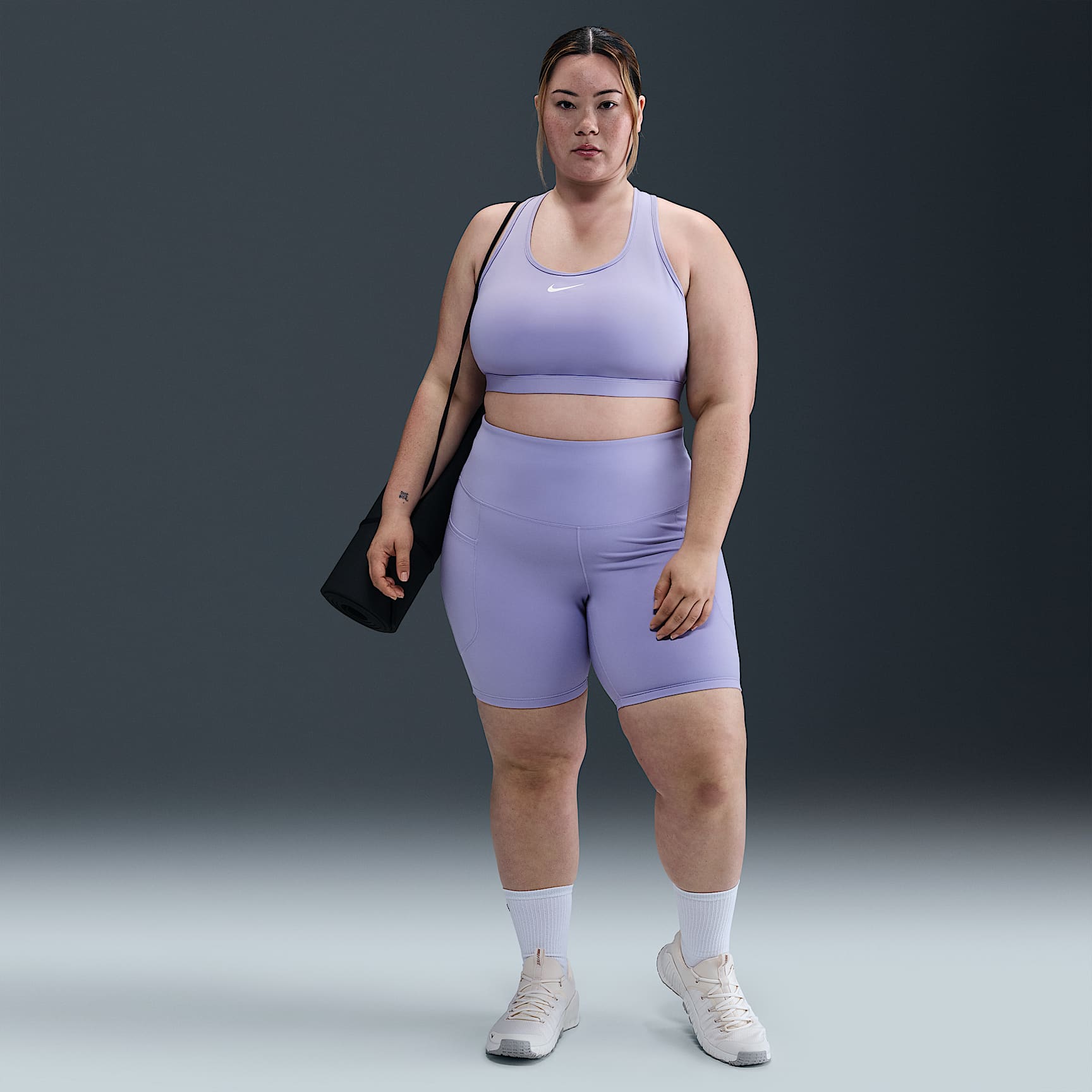 Nike Swoosh Medium Support Women's Padded Sports Bra (Plus Size)