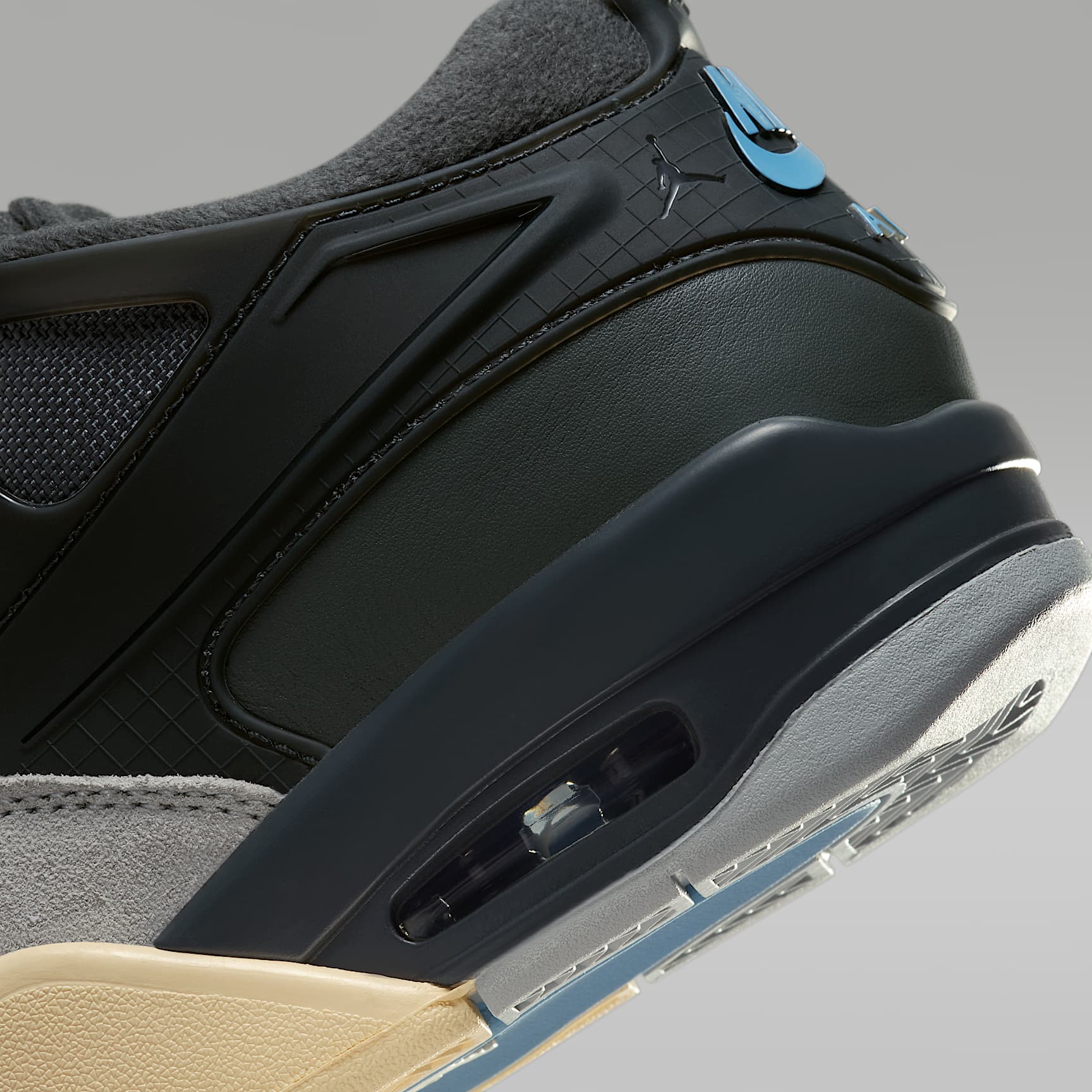 Air Jordan 4 RM Big Kids' Shoes