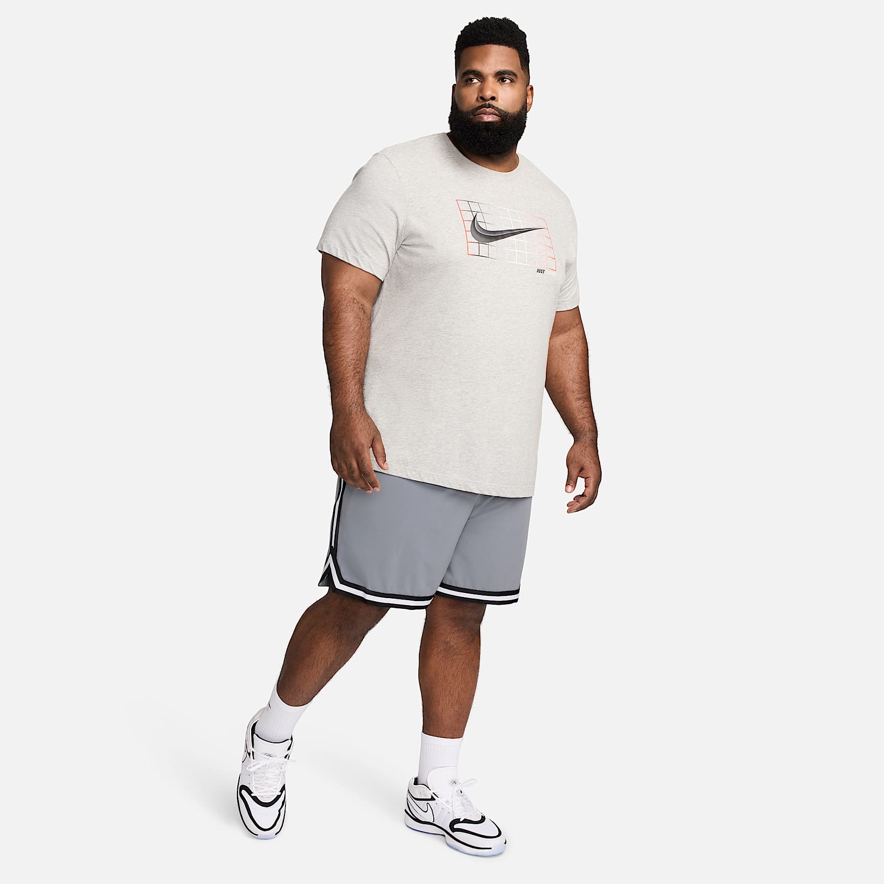 Nike DNA Men's Dri-FIT 6" UV Woven Basketball Shorts