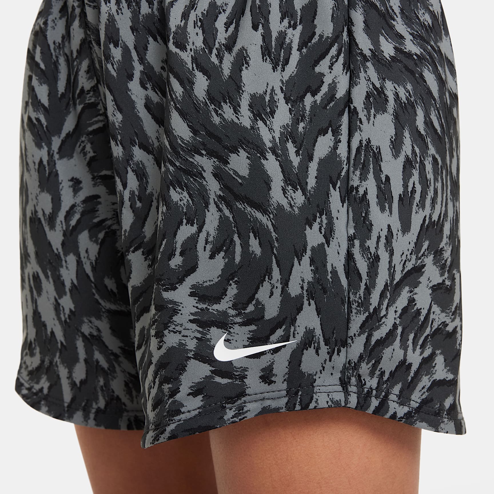 Nike One Big Kids' (Girls') Woven High-Waisted Shorts