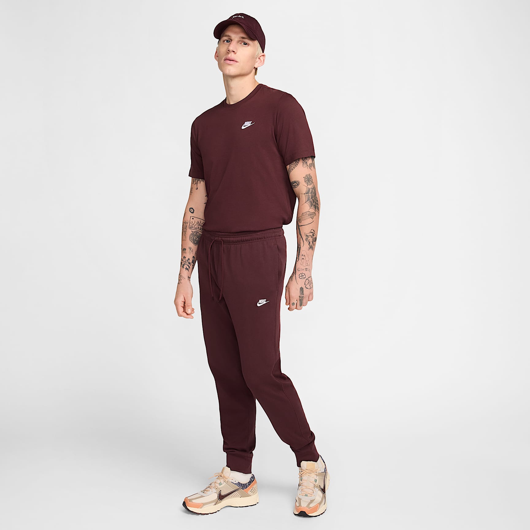 Nike Club Men's Knit Joggers